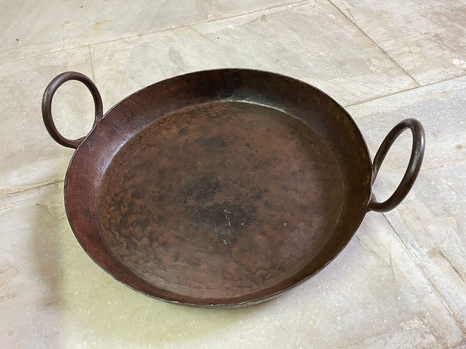 Old Antique Rare Handmade Rustic Iron Wok Kadai Deep Frying Pan, Kitchenware (B)