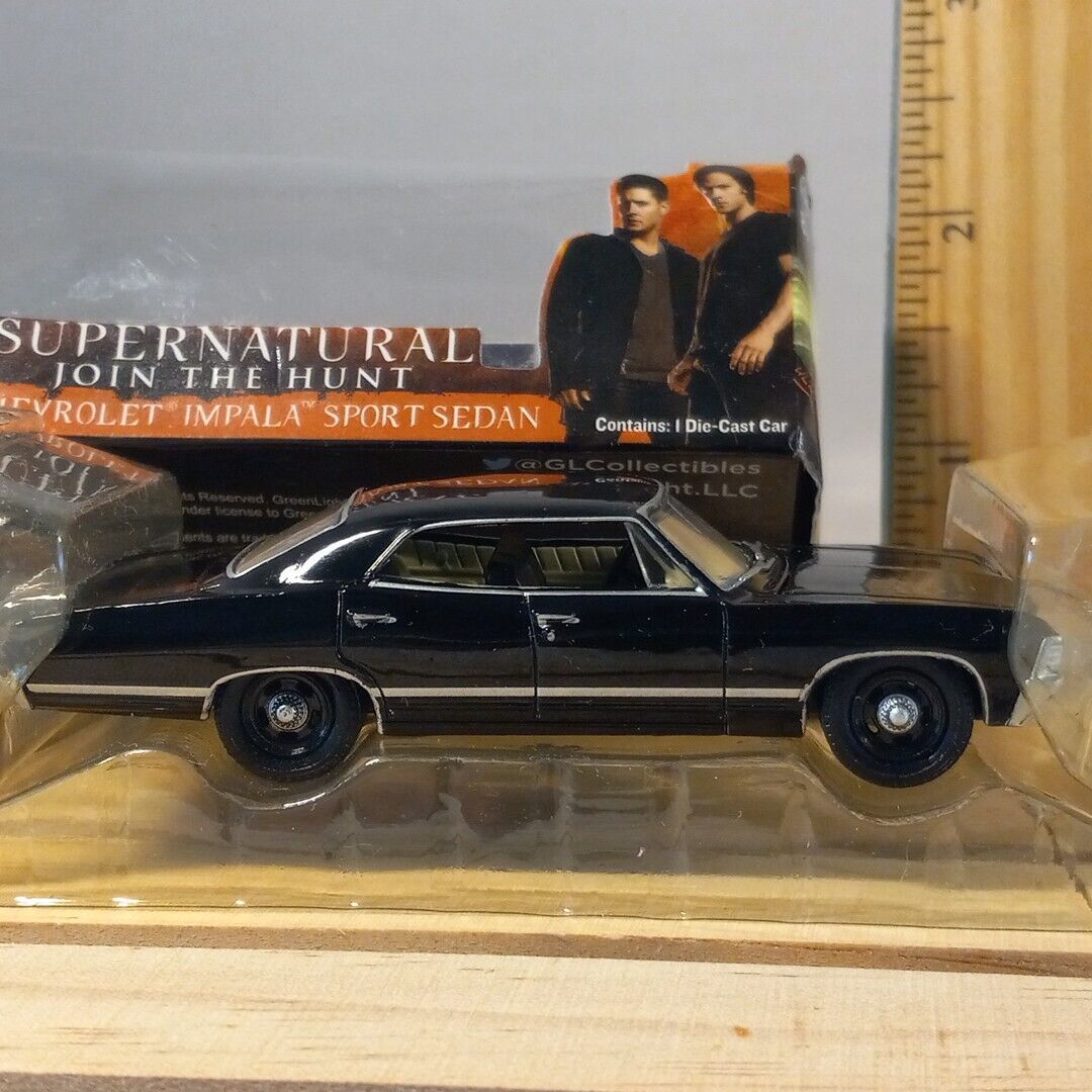 Greenlight Lootcrate Supernatural 1967 Chevrolet Impala Sport Sedan Car Toy