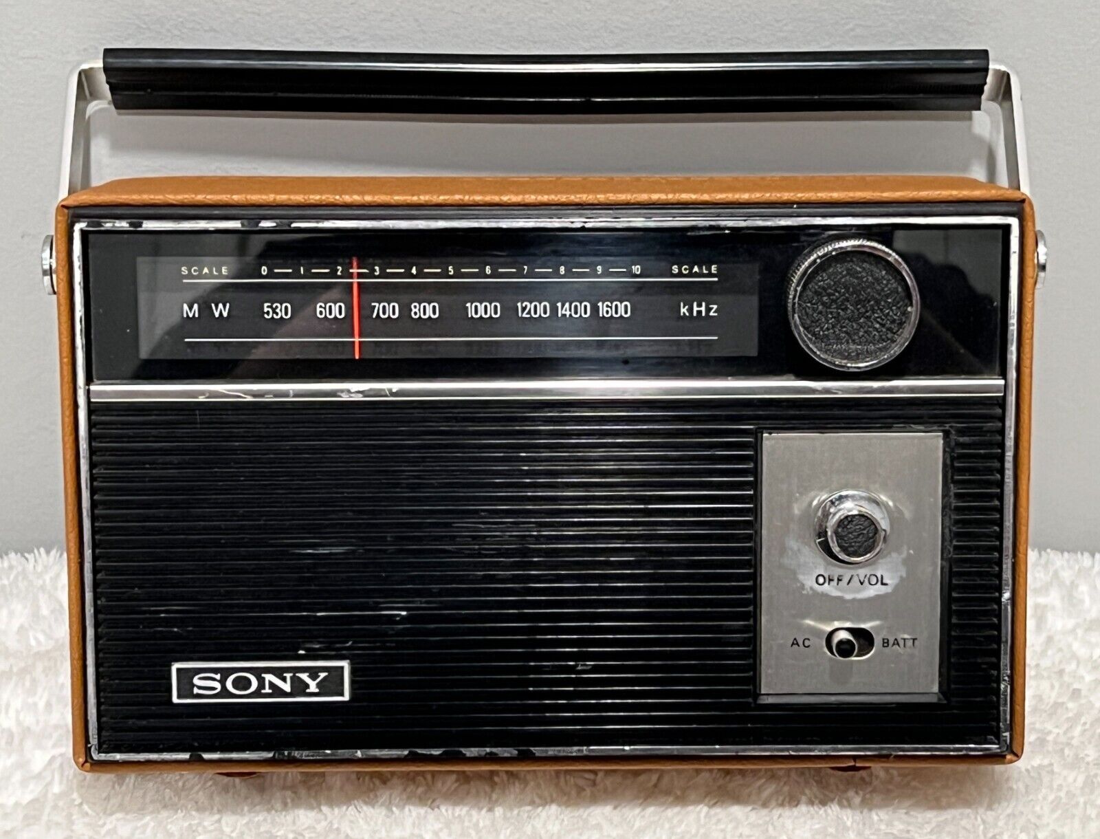 Vintage SONY 7-Transistor AM Radio - Brown Leather - Model 6R-26 (Japan) - WORKS