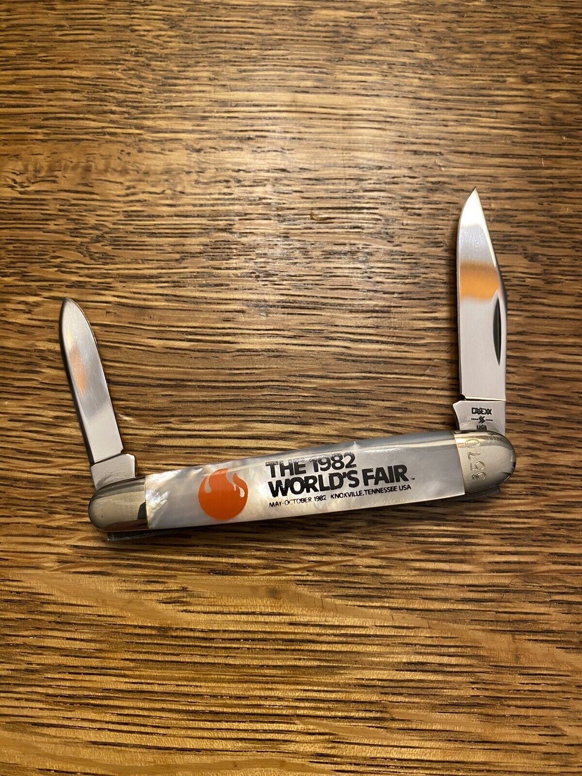 CASE XX 1982 WORLD\'S FAIR MOP PEARL KNIFE VINTAGE NEVER USED #079 SS