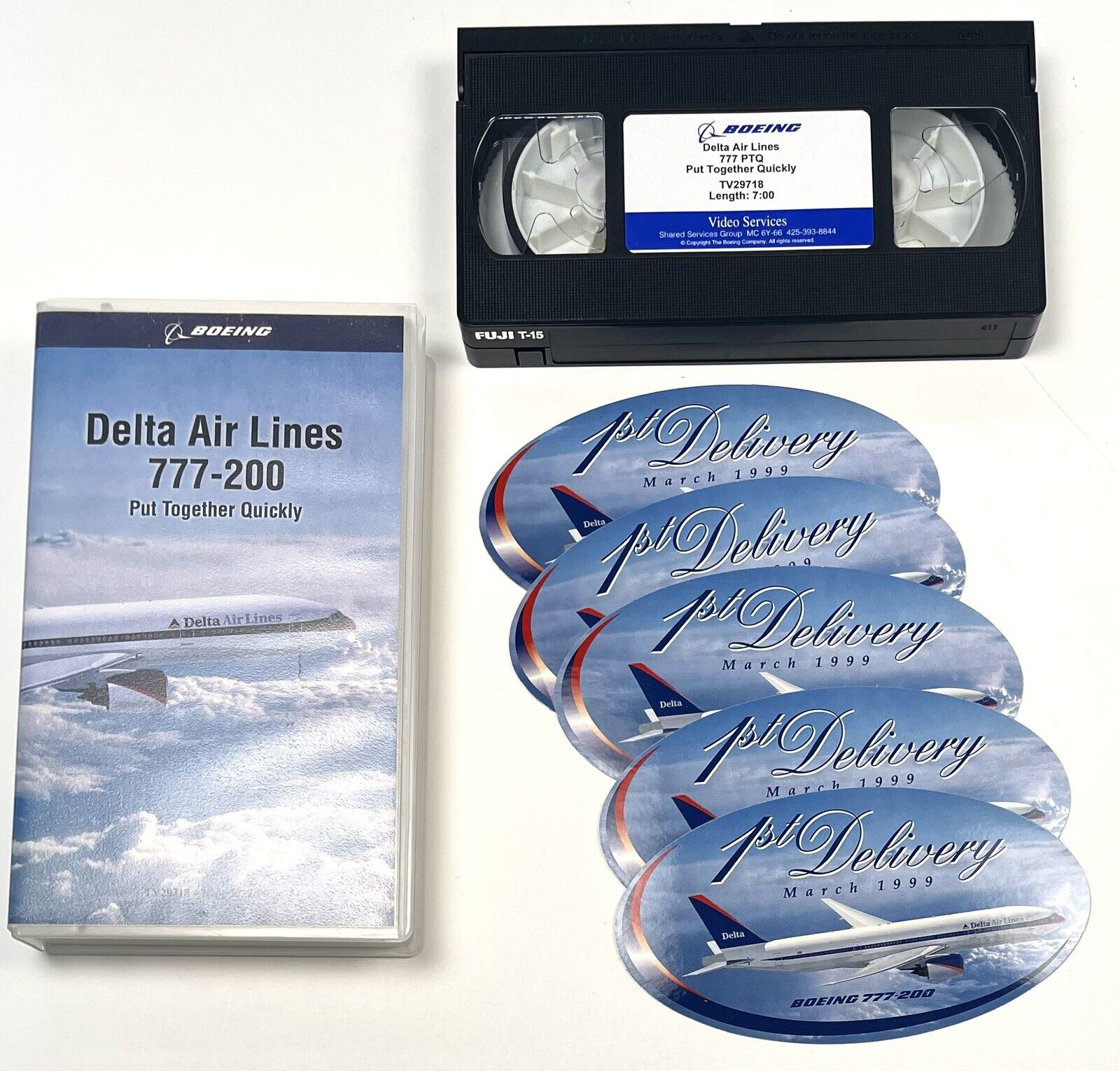 Boeing Delta Air Lines 777-200: Put Together Quickly (1998, VHS) + 5 Stickers