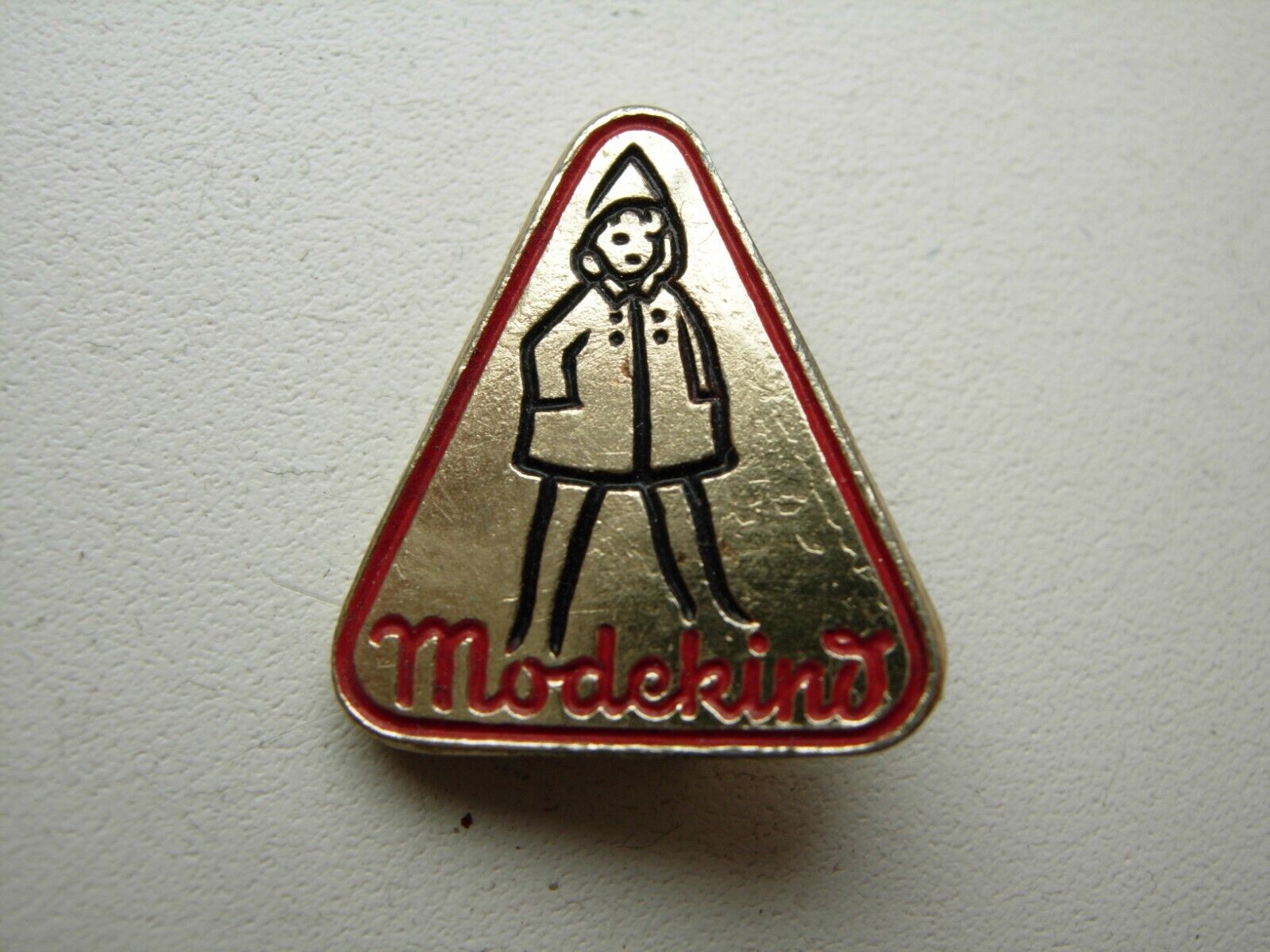 Vintage Modekind Kids Children’s clothes fashion pin badge