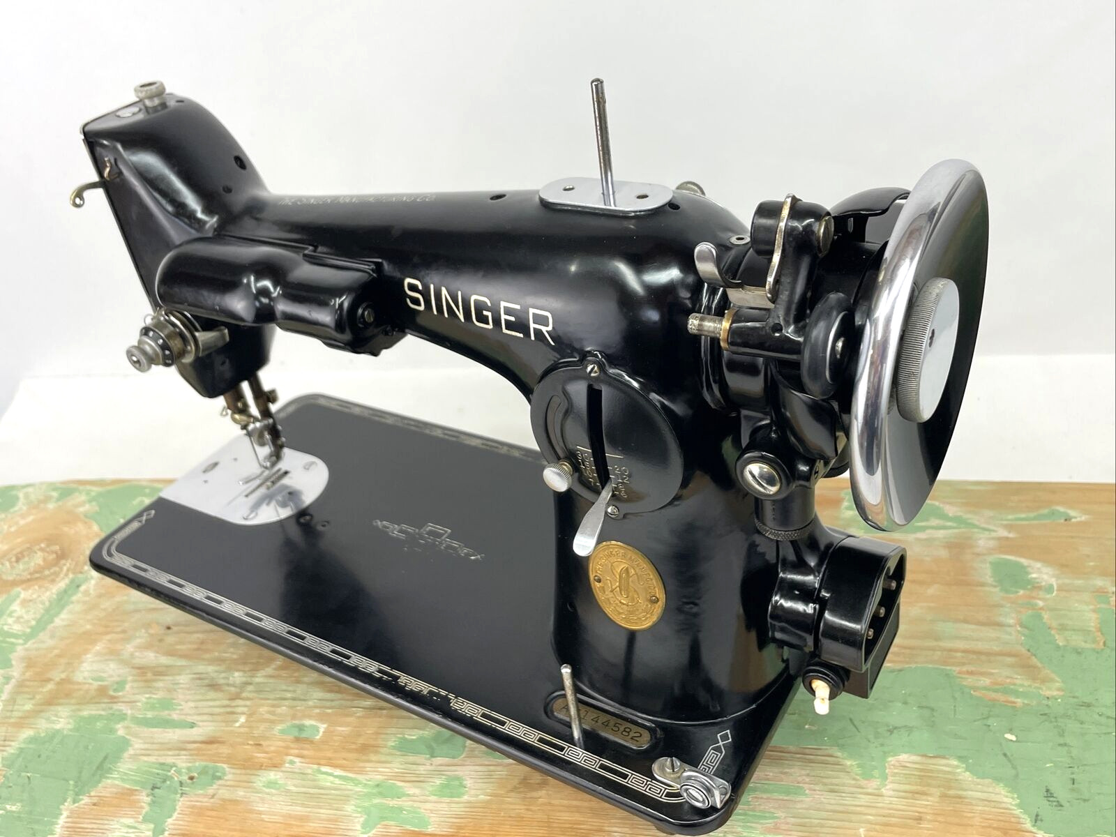 *SERVICED* Heavy Duty Vtg Singer 201-2 Sewing Machine Denim Leather Direct Drive