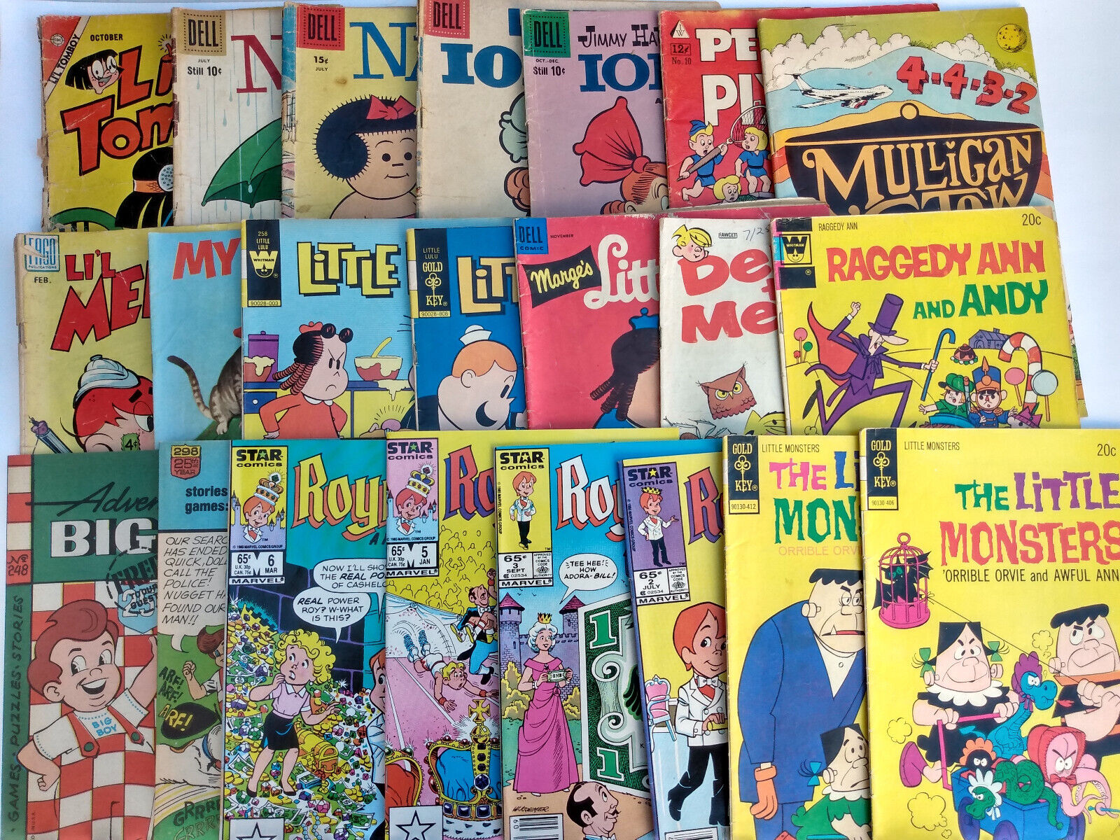 Huge Childrens’ Comics Lot Vintage Dennis Raggedy Ann Andy Little Monsters +