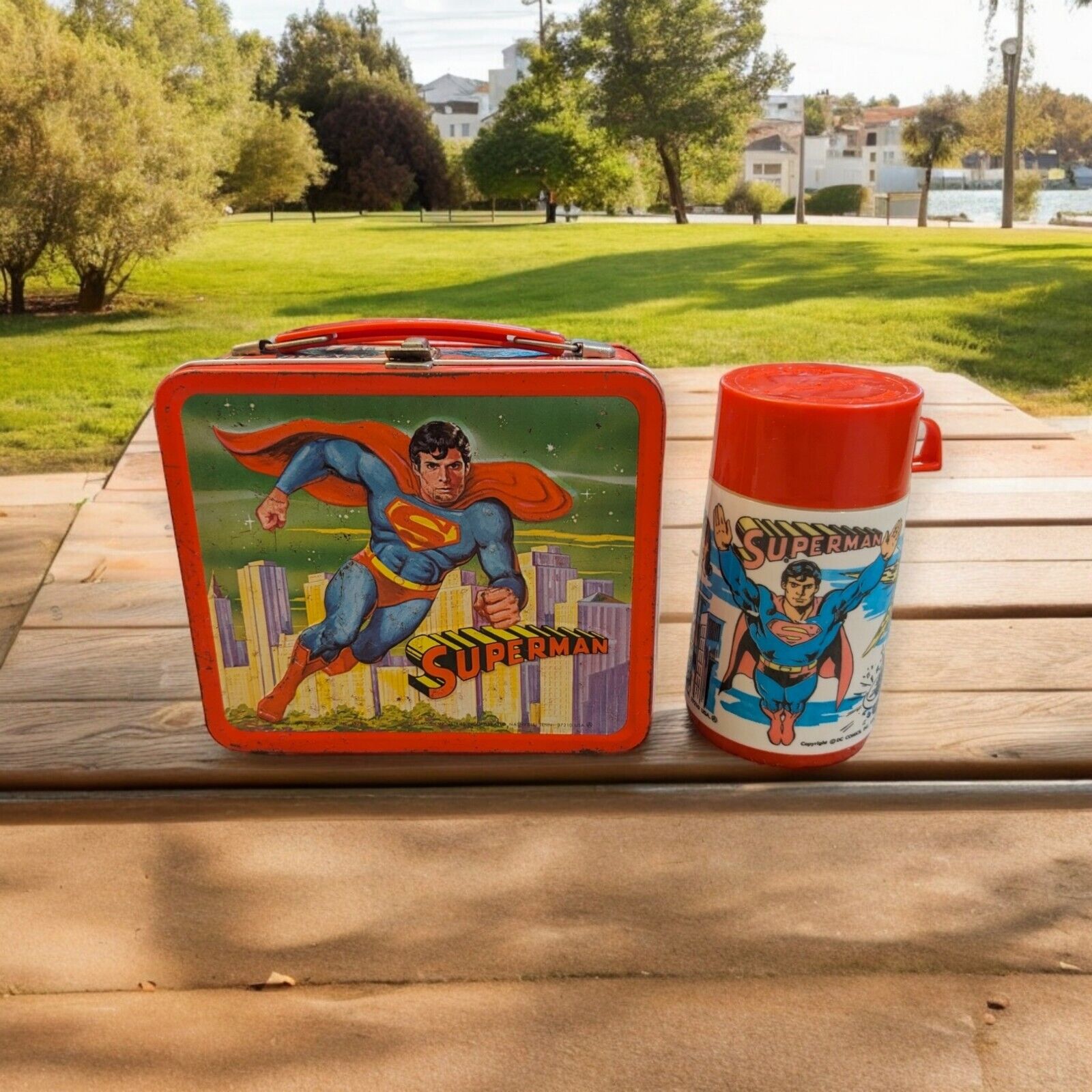 SUPERMAN Vintage 1978 Metal Tin Embossed DC Comics Lunch Box w/Thermos Aladdin