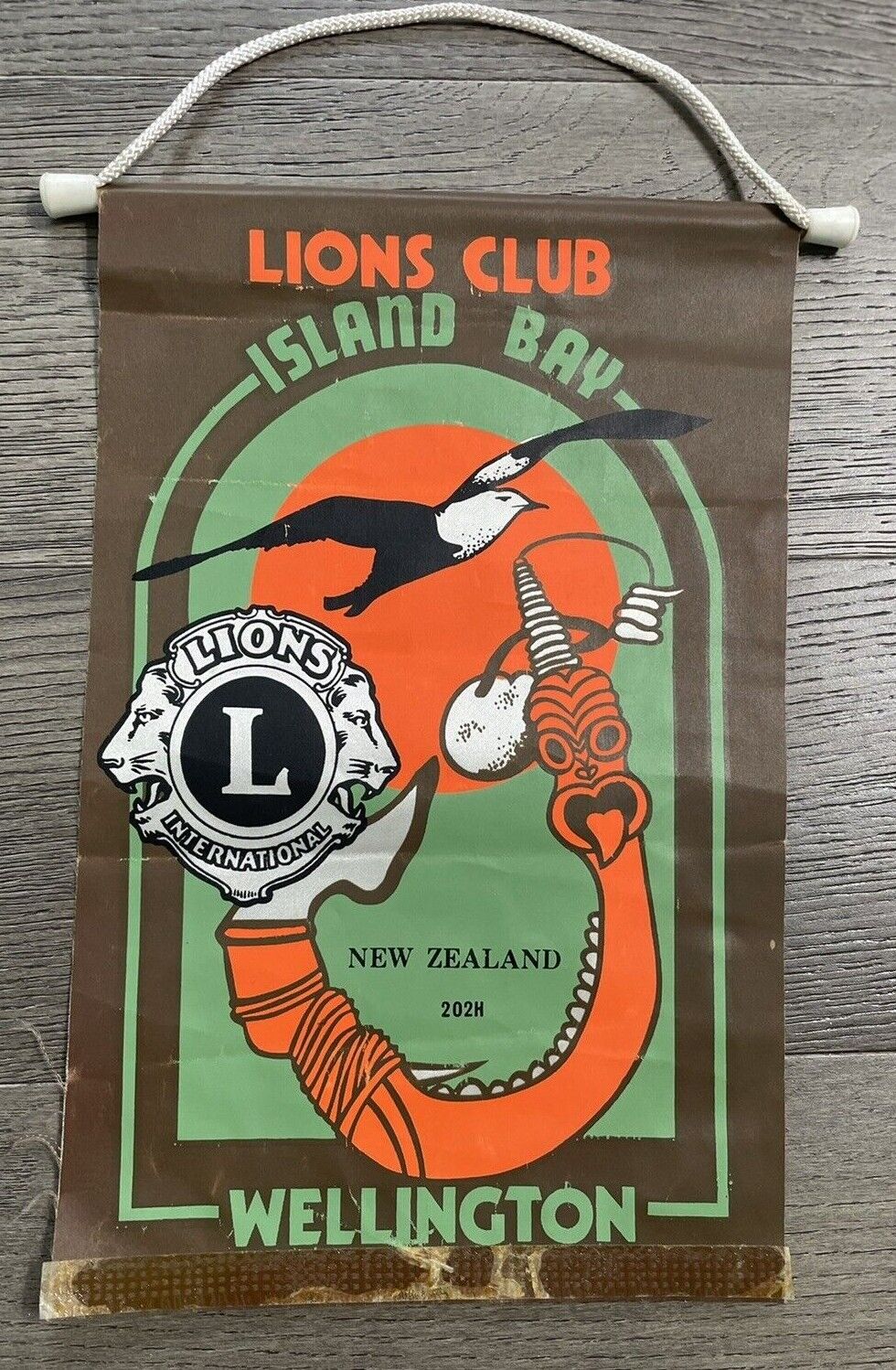 Lions Club International Banner Flag Wellington New Zealand Island Bay Vintage