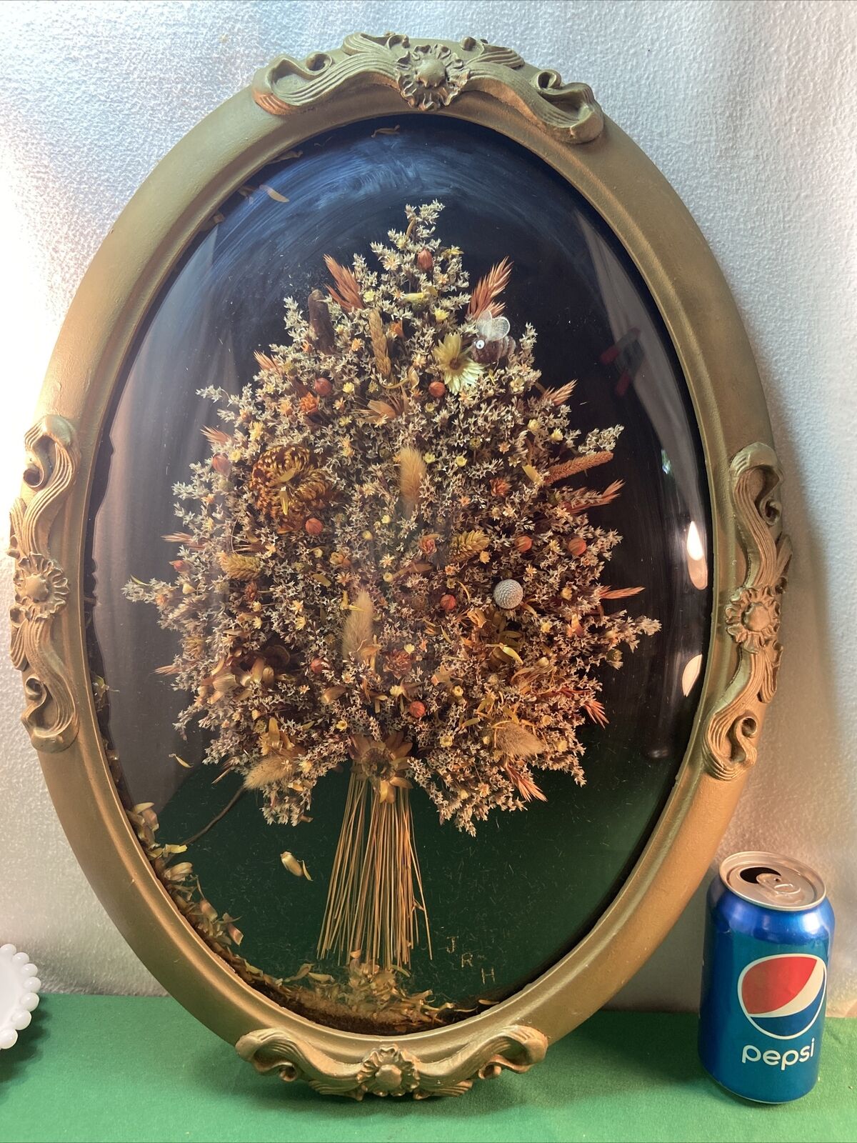 Vtg Oval Dried Flower TREE Of Life Arrangement BEE Victorian Convex Glass Frame