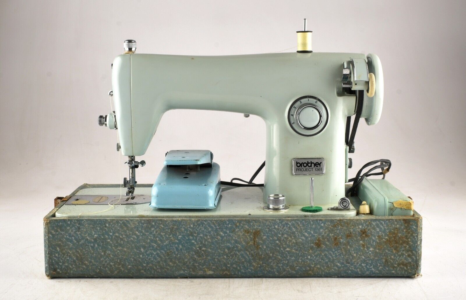 *Vintage Brother Project 1361 Sewing Machine Portable with Case Foot Pedal