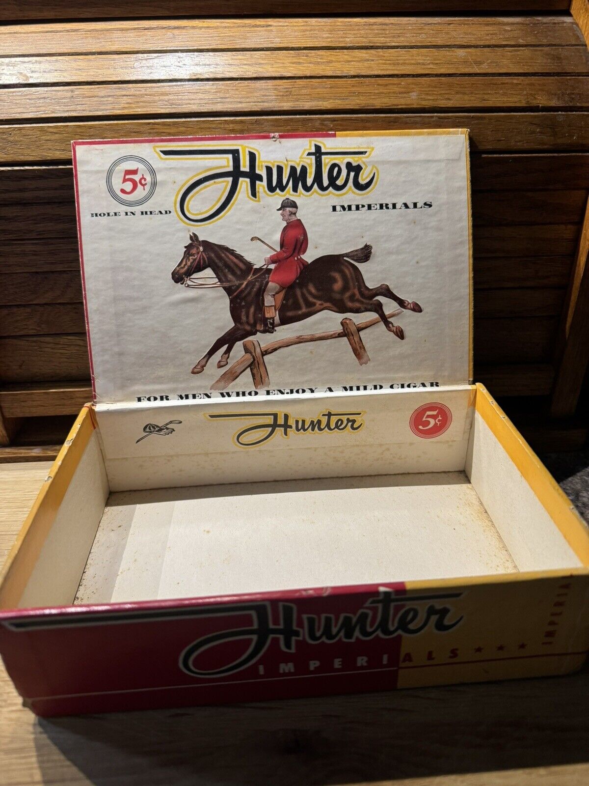 Hunter imperial 5 Cent Hole In Head Empty Cigar Box