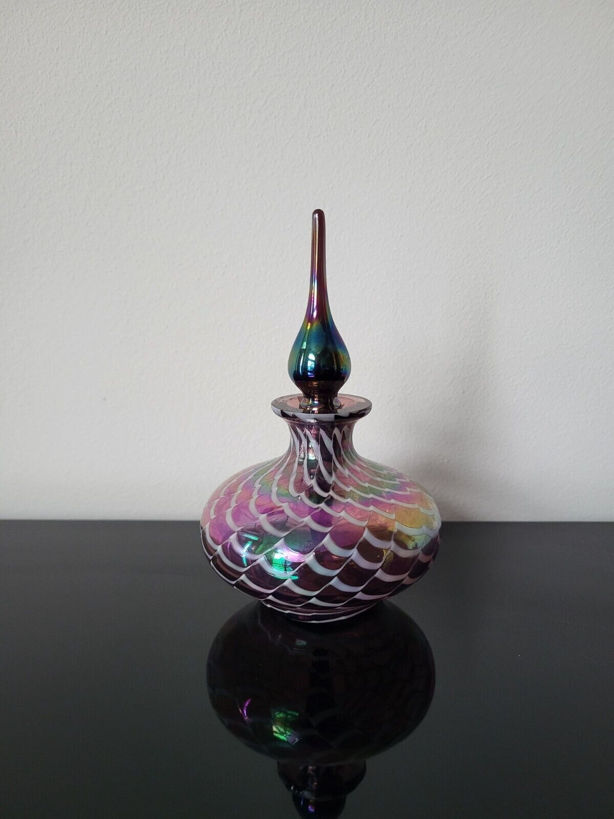 Vintage Pulled Feather Iridescent Art Glass Perfume Bottle with Stopper