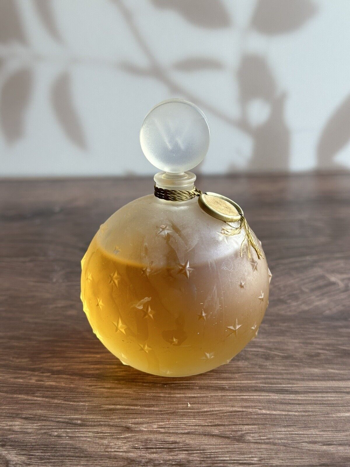 Je Reviens Perfume by Worth Paris 1.7oz Lalique 3.75 in Bottle Vintage Parfum