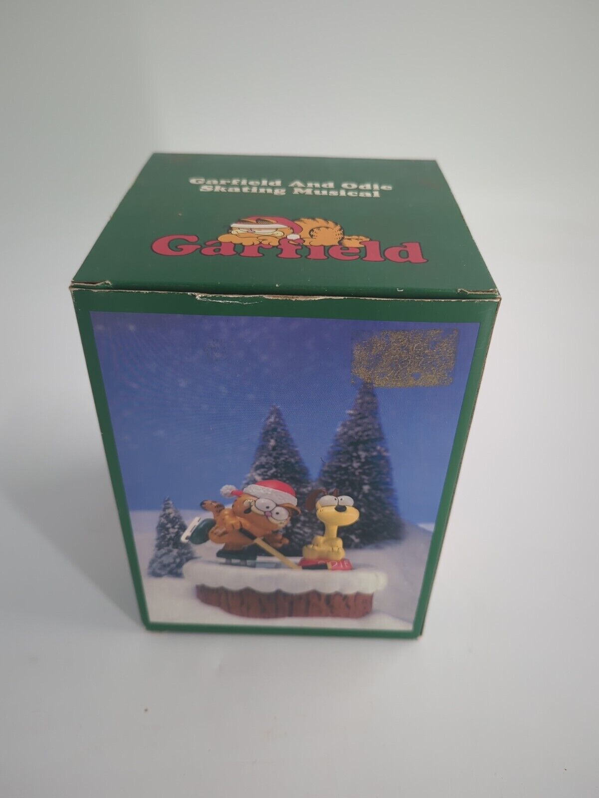 ENESCO 1978 Garfield  & Odie Skating Musical Box Brand New 