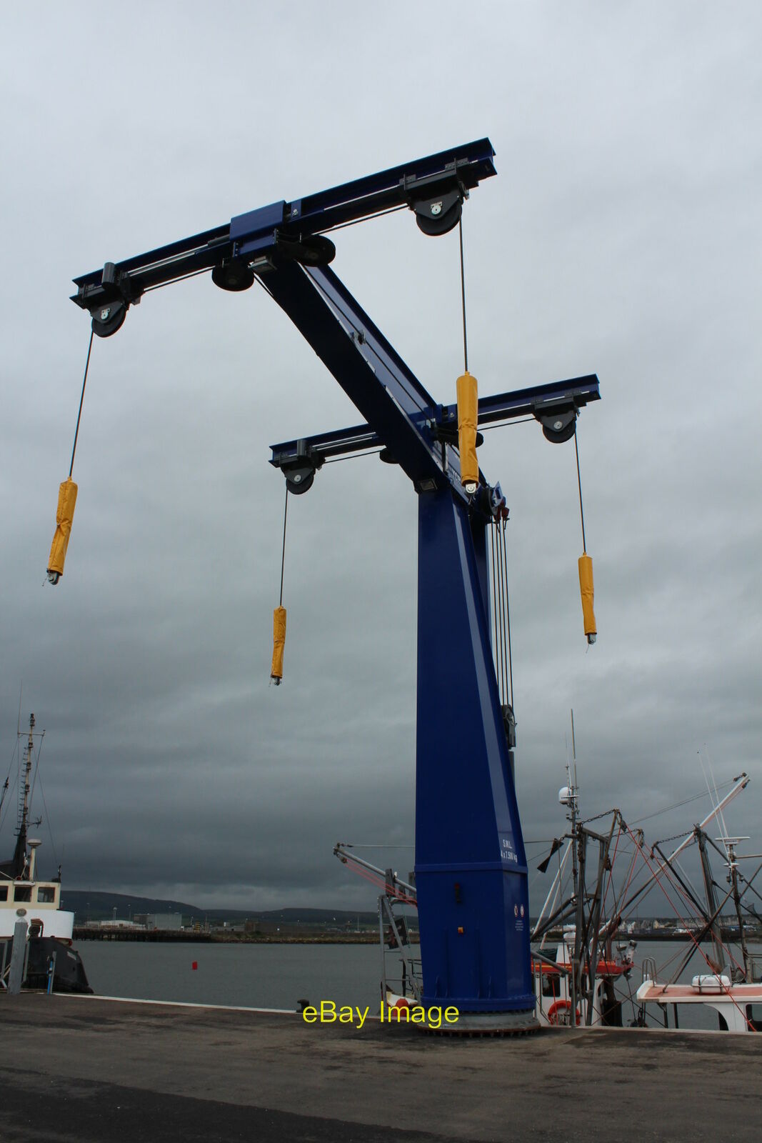 Photo 12x8 Vermeer Marine Lift & Carry Stranraer Harbour 2 c2016