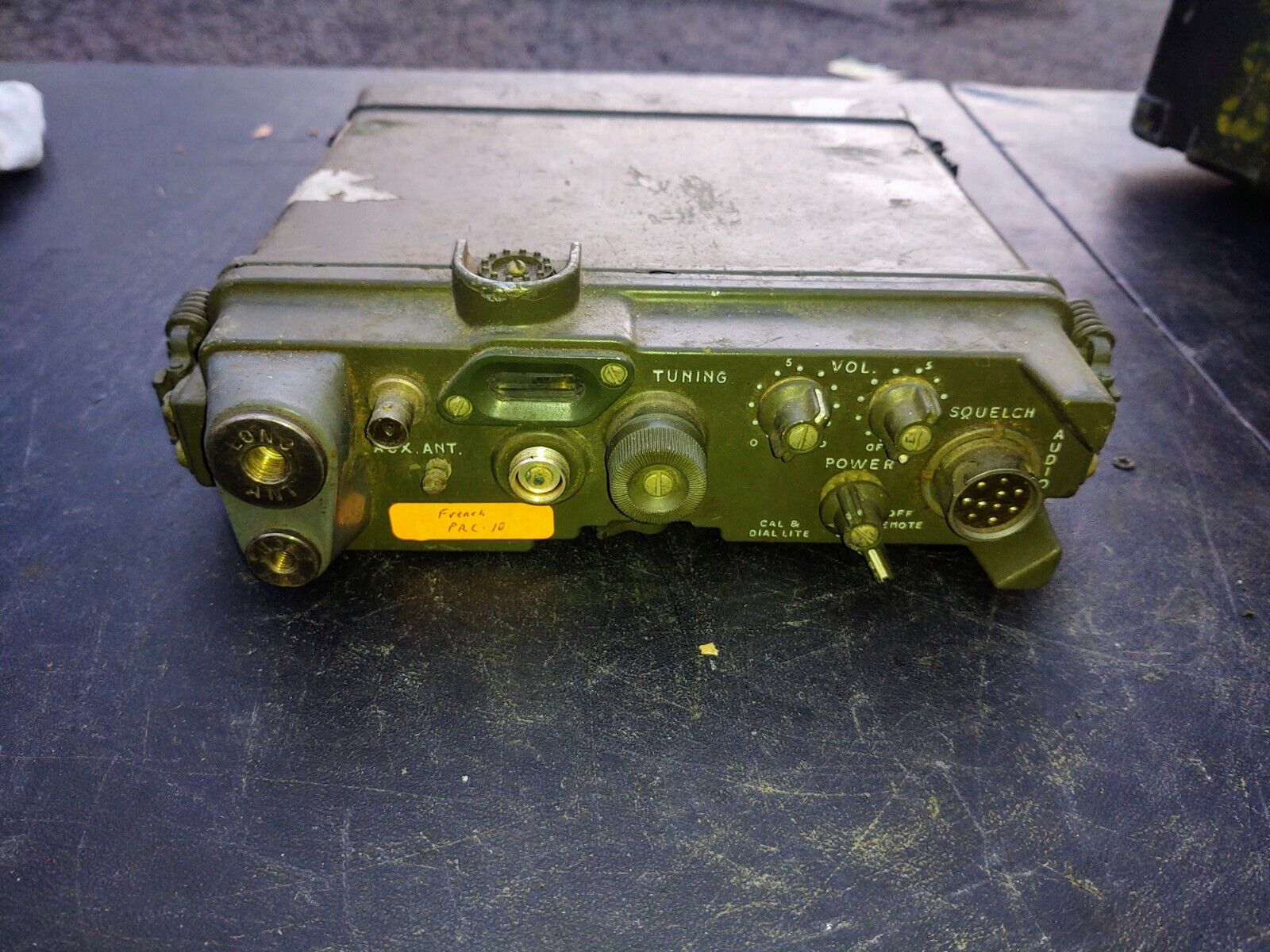 Military Radio Vietnam Era - French PRC-10 / RT-176A Receiver Transmitter