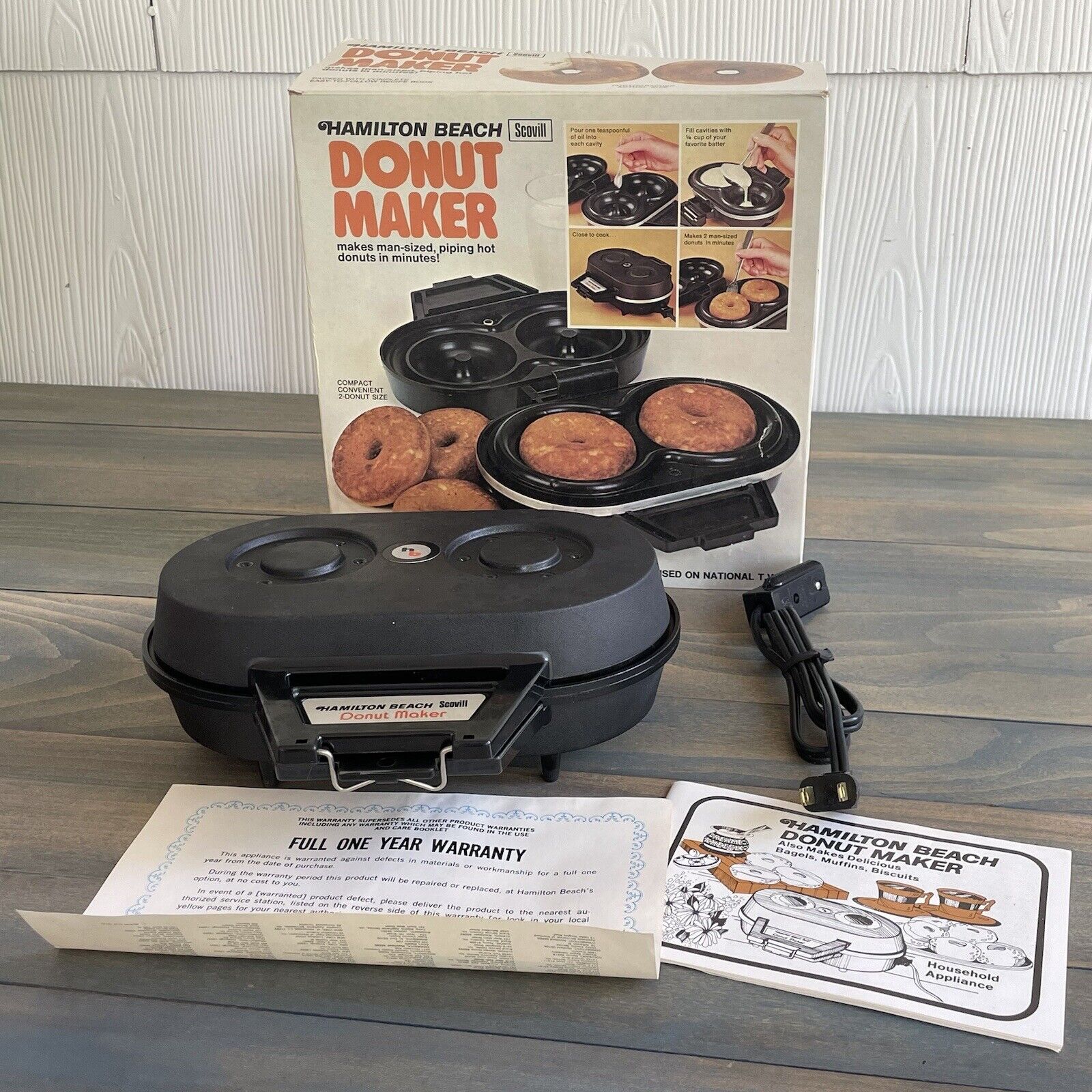Vintage Hamilton Beach Electric Donut Maker Doughnut Maker Model 200 (SH)