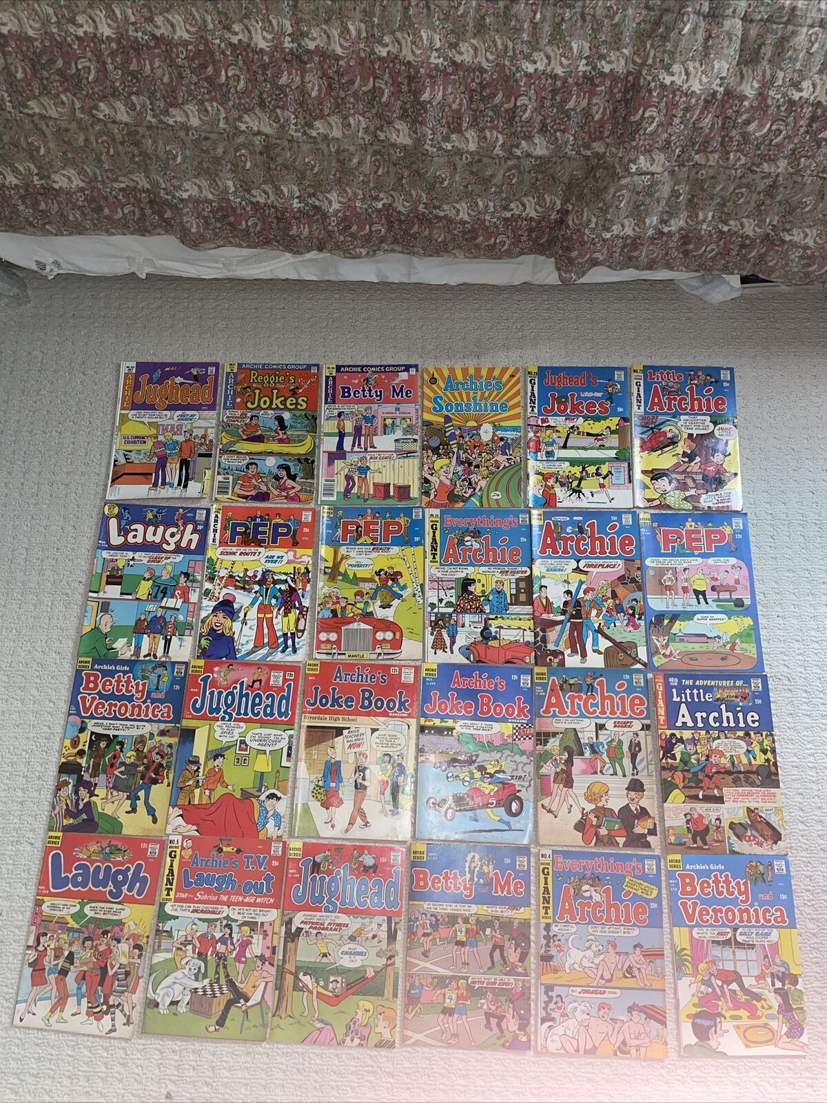Archie’s Series Vintage Mixed Editions Magazines Lot of 24 MRA#10
