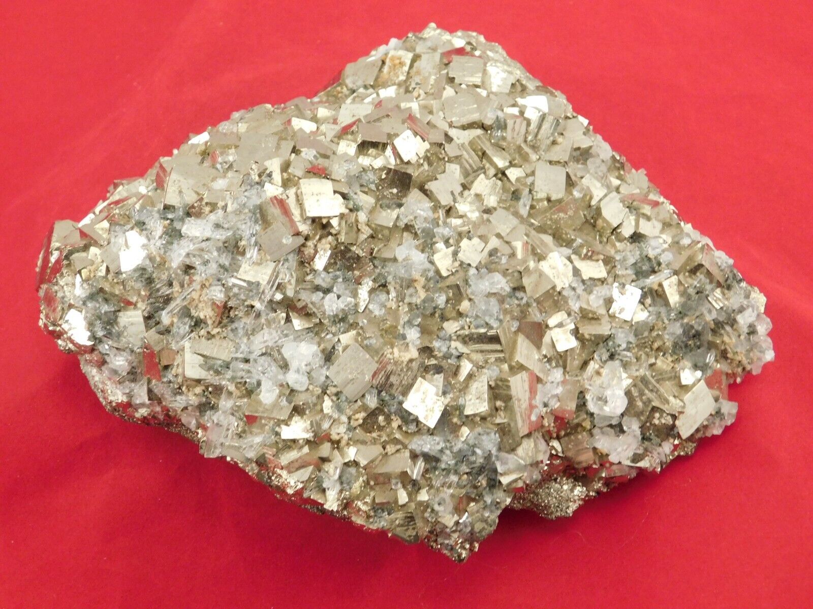 HUGE AAA PYRITE Crystal CUBE Cluster with Quartz Crystals Peru 1474gr