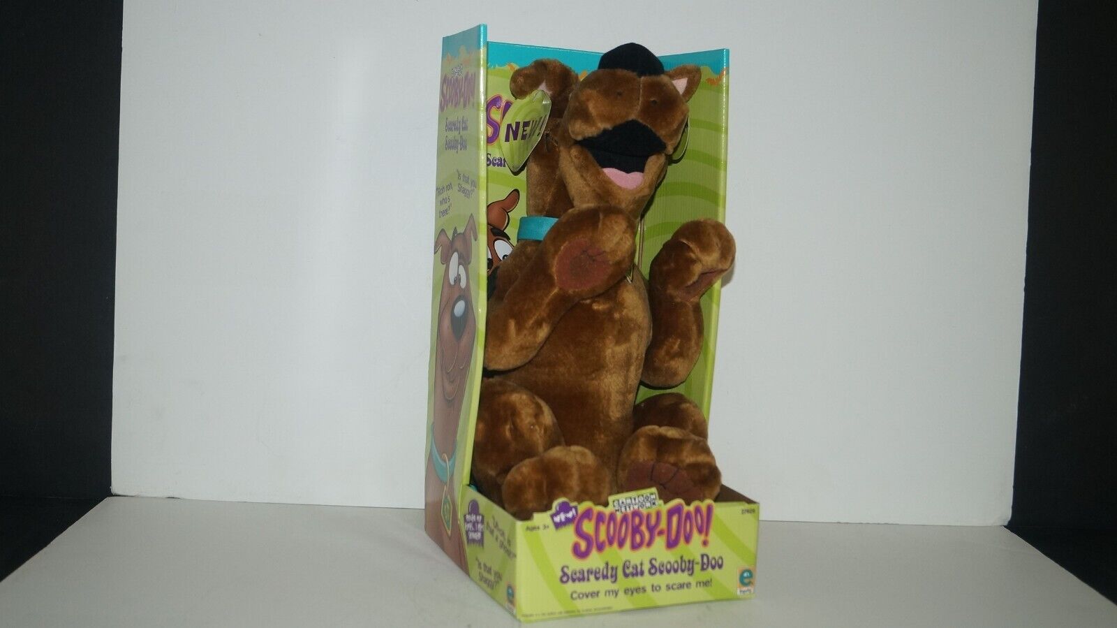 2001 Scaredy Cat SCOOBY DOO Battery Op Talking Dog No. 27409 - NEW IN BOX