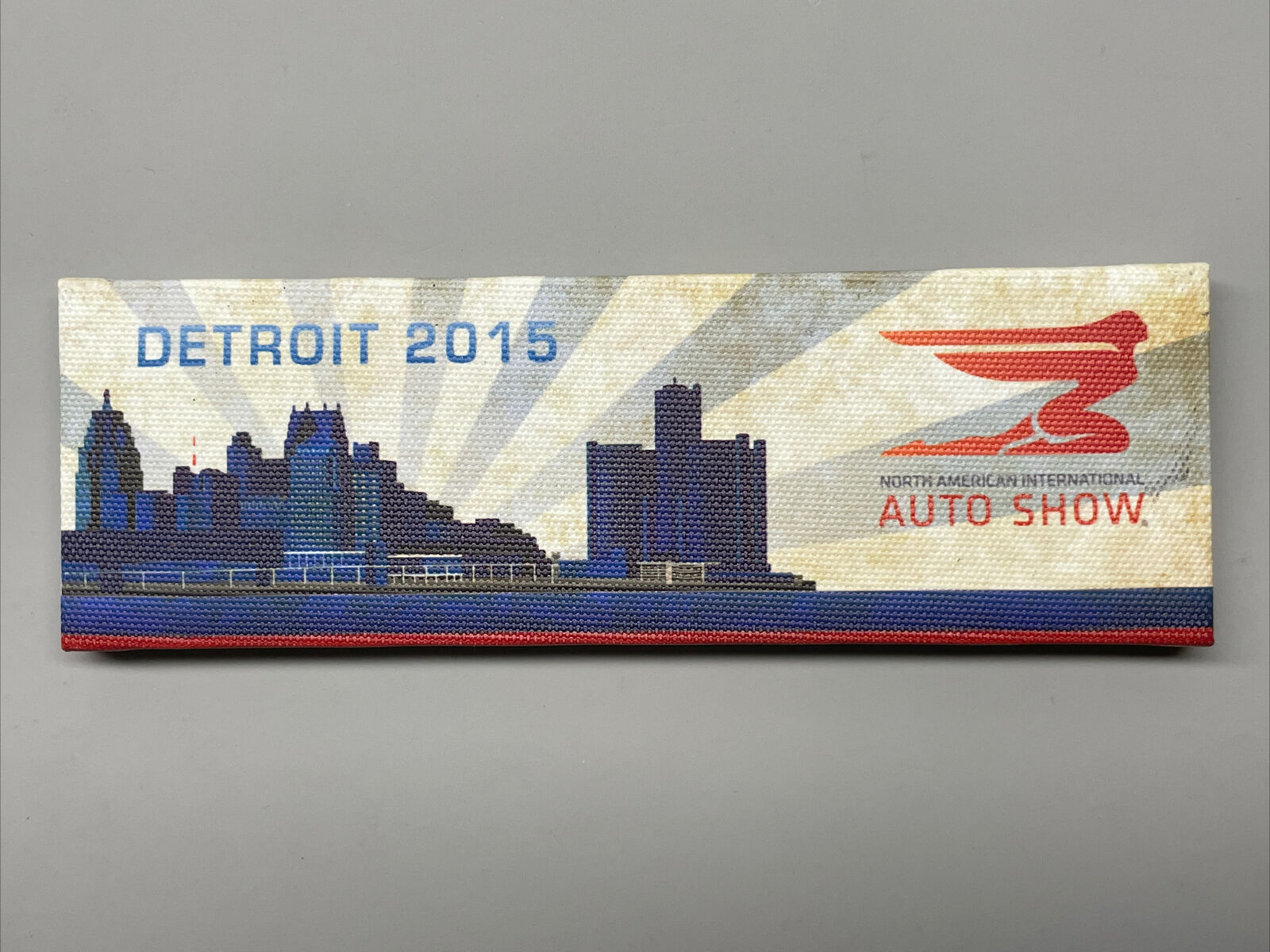 2015 Detroit North American International Auto Show Fridge Magnet Rare Limited