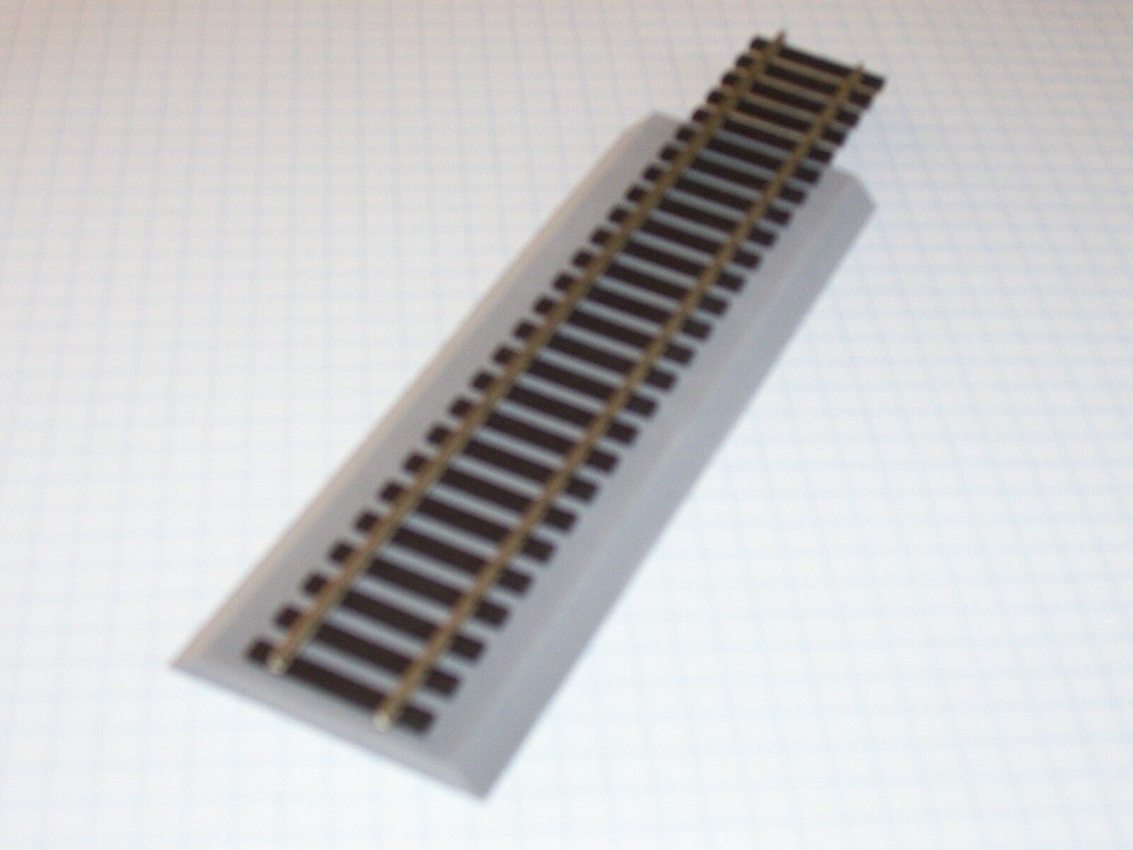 5pcs (30\') LGB G Scale Gray Sound Foam Track Roadbed (Free Sample available)