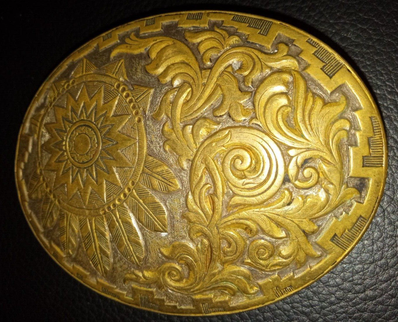 VINTAGE Native Feathers JEWELERS BRONZE HEAVY SILVER-PLATE Belt Buckle CRUMRINE