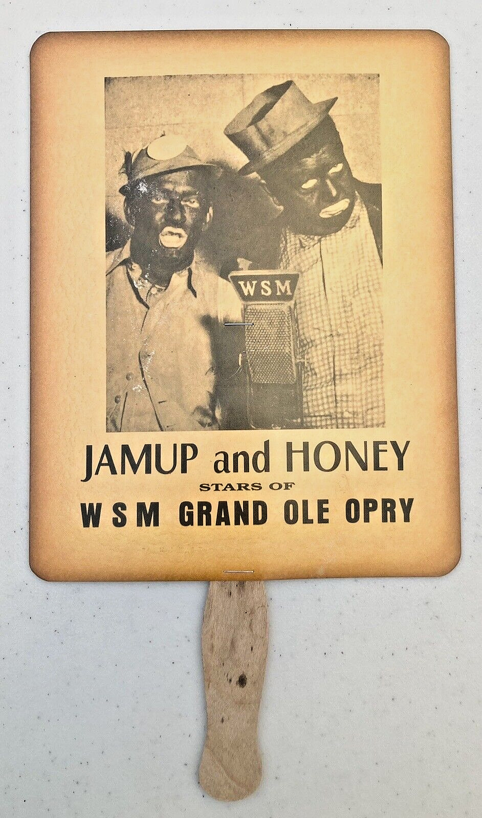 VINTAGE JAMUP & HONEY BLACK FACE WSM GRAND OLE OPRY ADVERTISING HAND FAN SUPERB