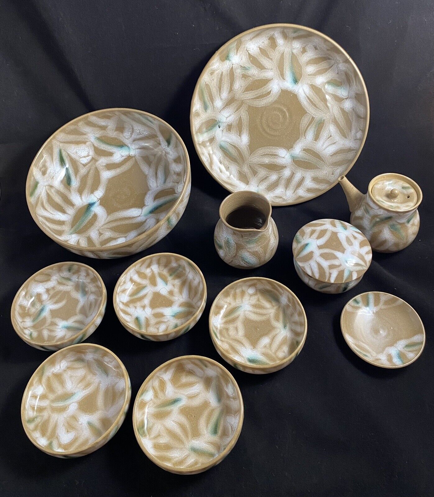 Authentic Japanese Cracked Glaze Clay Tableware With Brown, White, Emerald Green