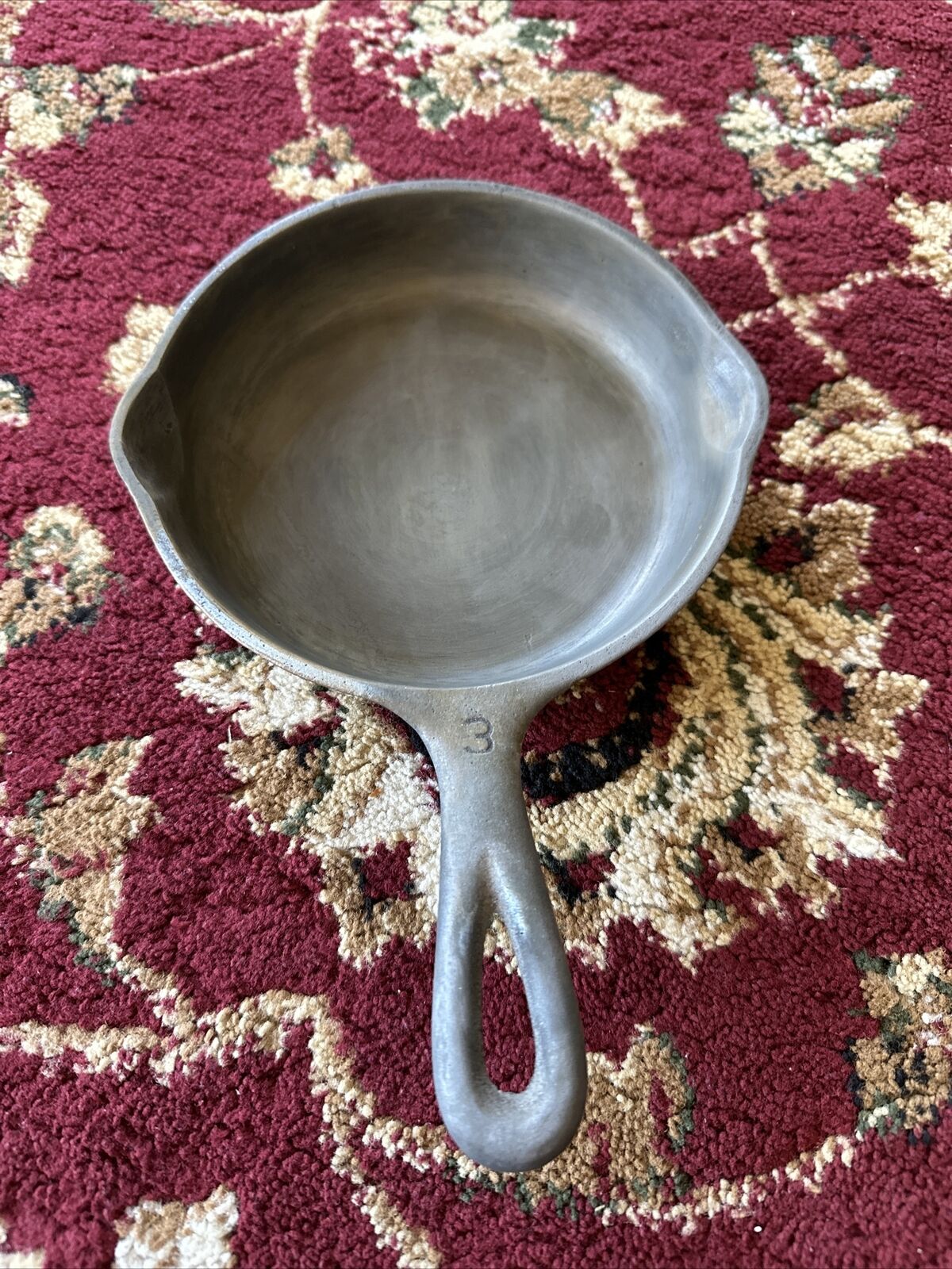 Wagner Ware Sidney Cast Iron # 3 skillet 1053 O
