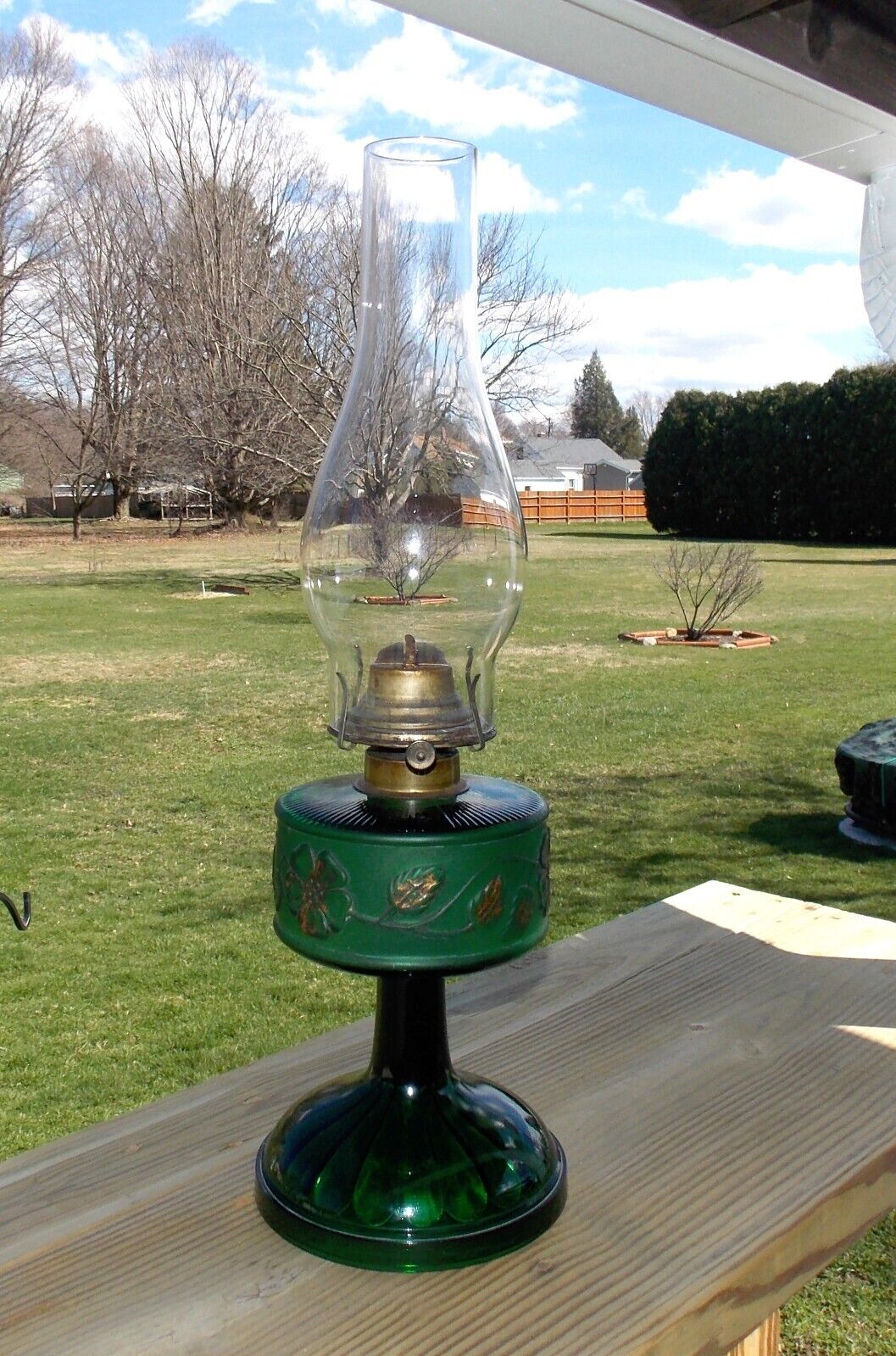 EAPG ROSA Green Glass Kerosene  Footed Oil Lamp Macbeth No. 40 Pearl Chimney