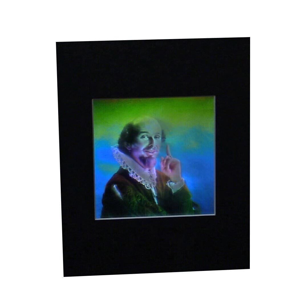 Shakespeare Matted Hologram Picture, 3D Embossed Type Animated Stereogram