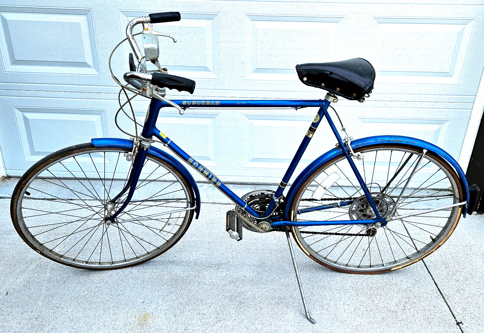 Vintage Schwinn Suburban Bicycle 10 Speed Cruiser Men\'s Blue 1970s