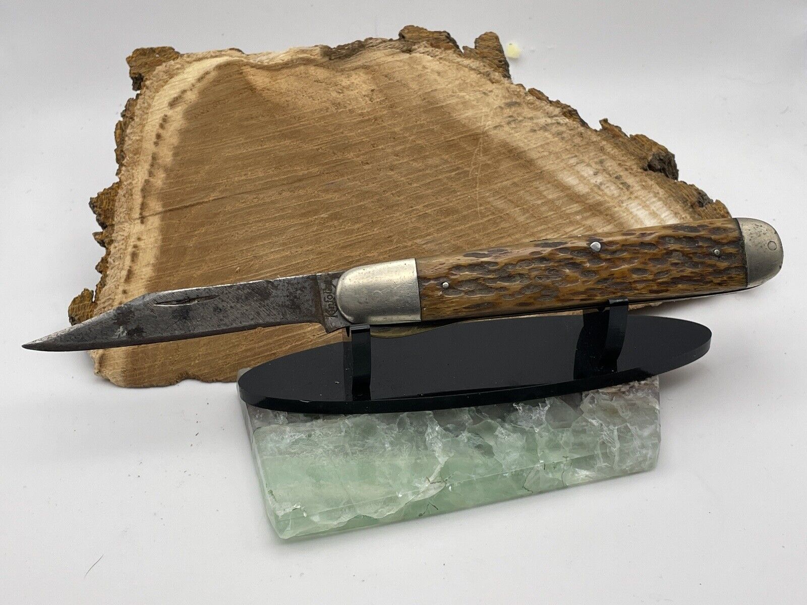 Vintage Early Kinfolks Large Single Blade Folding Hunter jigged bone--968.24