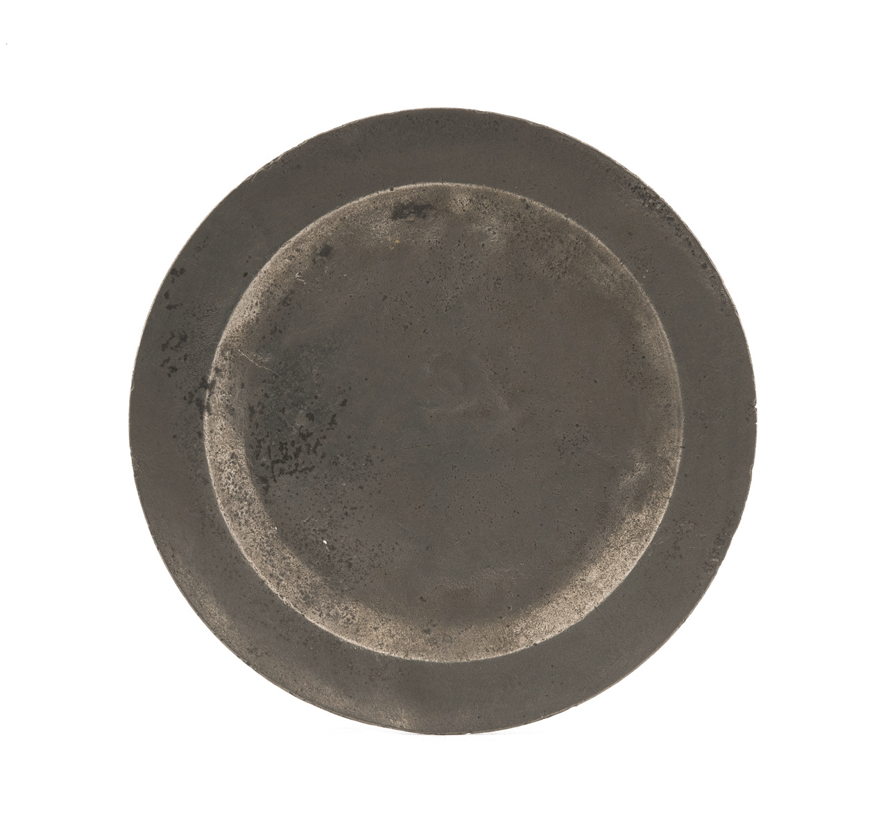 An Early Antique English Pewter Dish