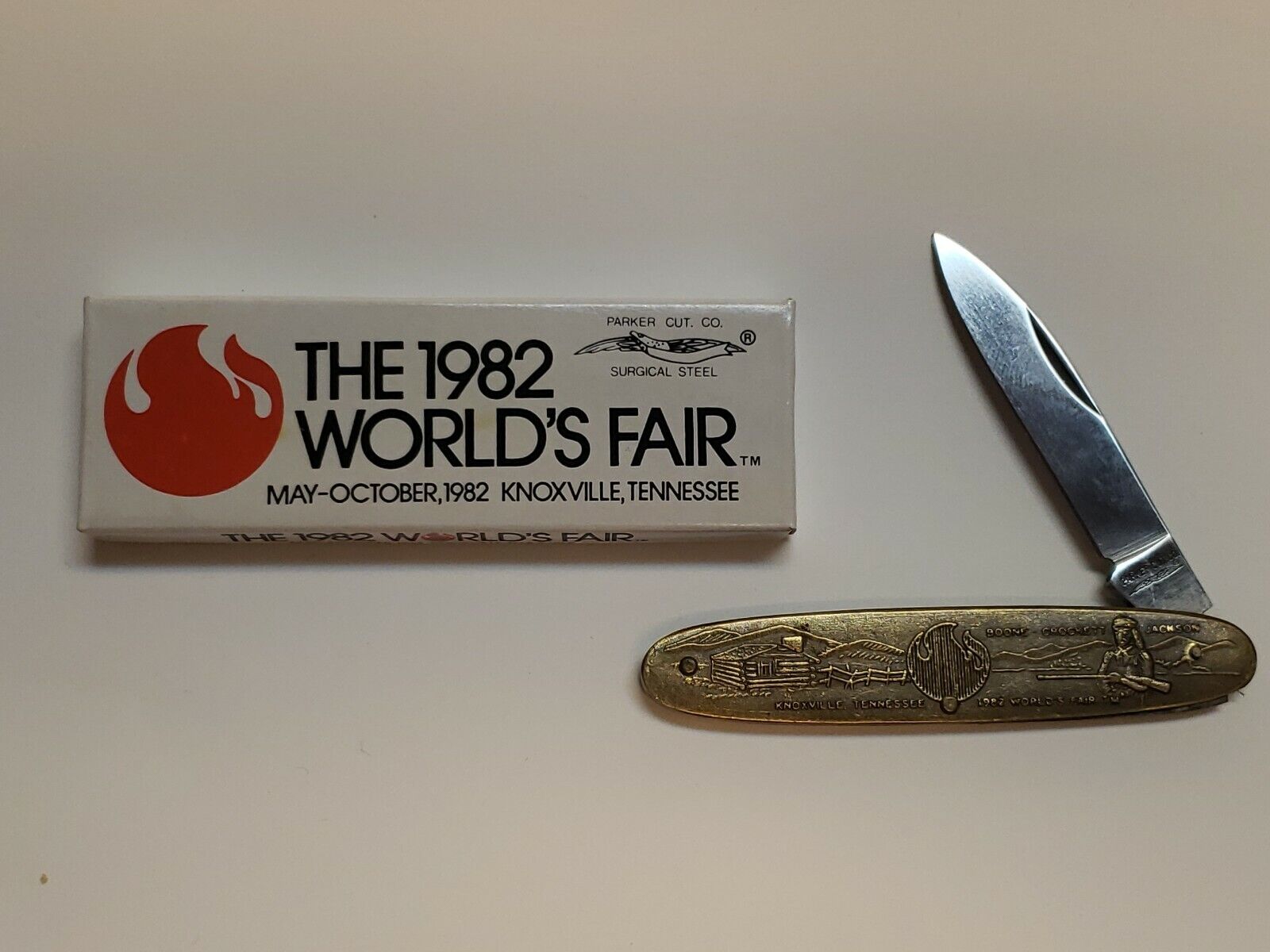 PARKER CUT CO KNIFE MADE IN JAPAN 1982 TENNESSEE WORLDS FAIR BRASS SINGLE BLADE