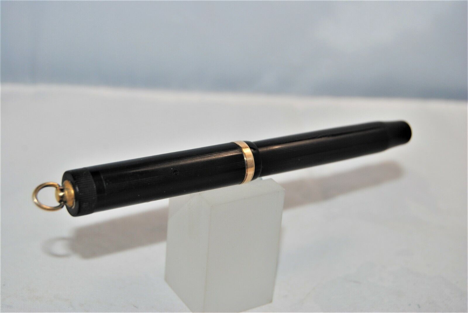 Restored 1920'S PARKER Black hard rubber “LUCKY CURVE” ink pen