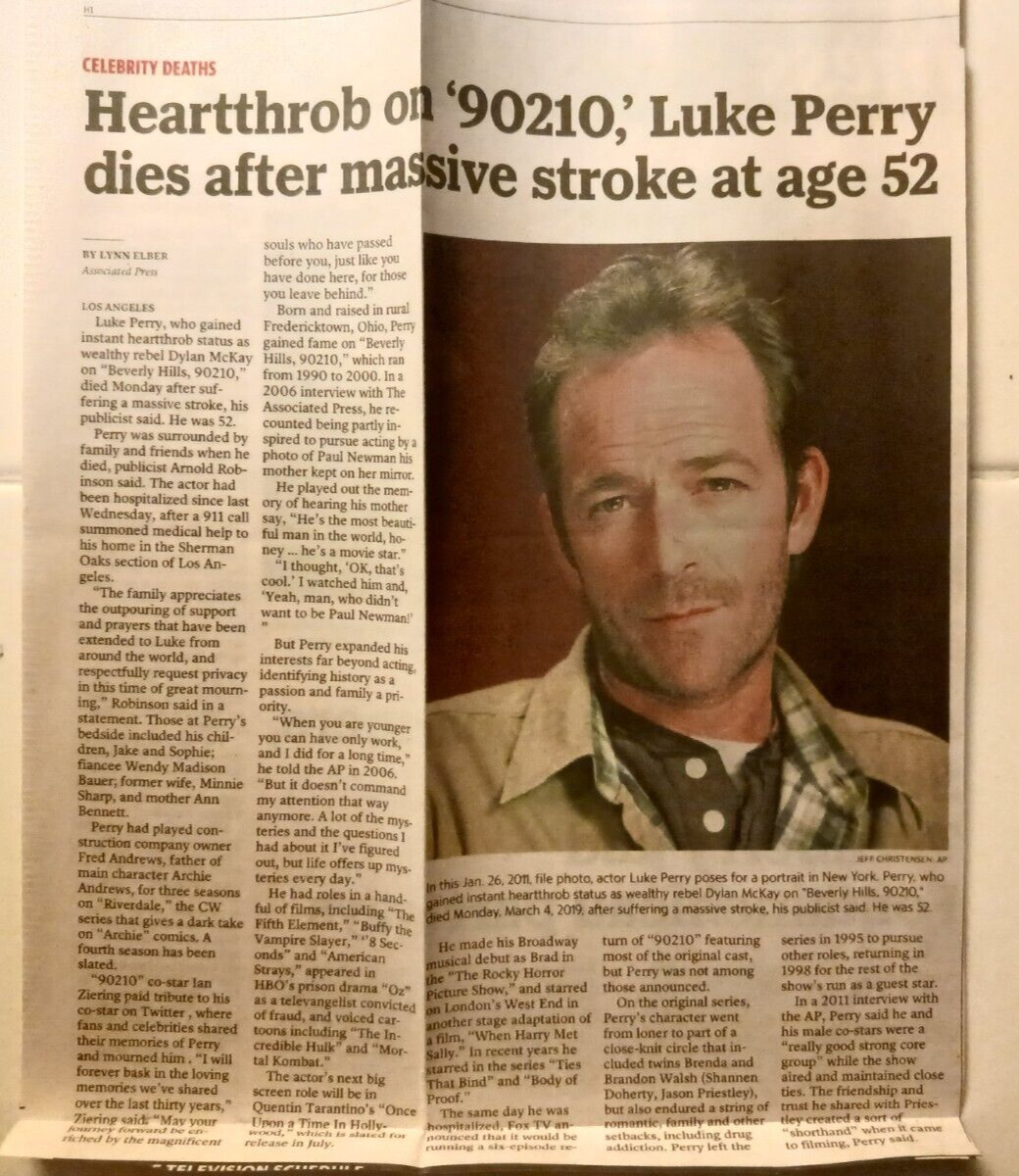 Luke Perry 52 Obituary The Miami Herald Actor 90210