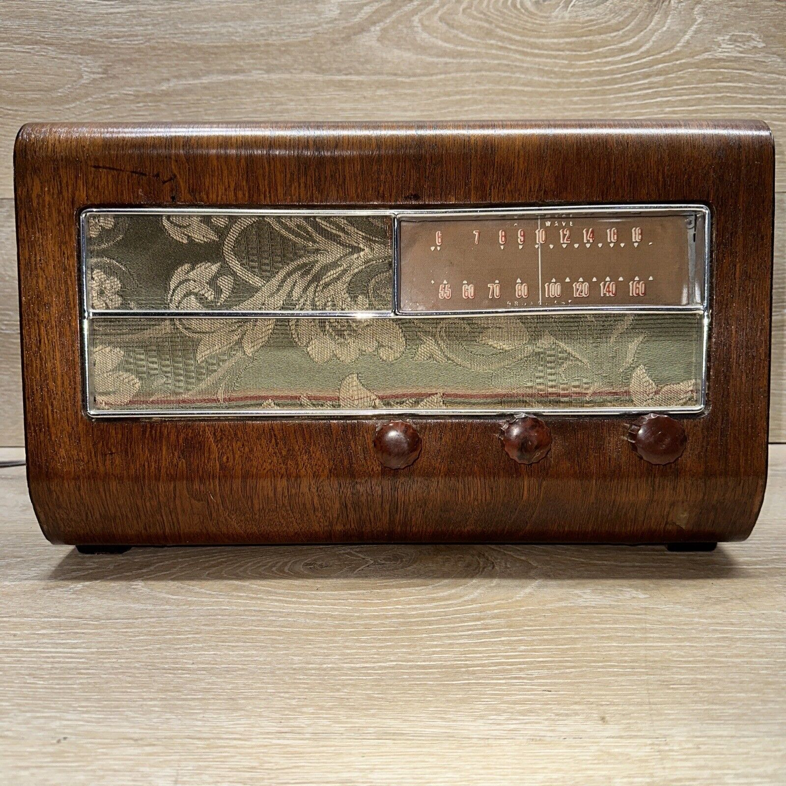 Detrola? GLF? Vintage Rare Tube Shortwave Radio Wood Case Old Radio 1940\'s Works