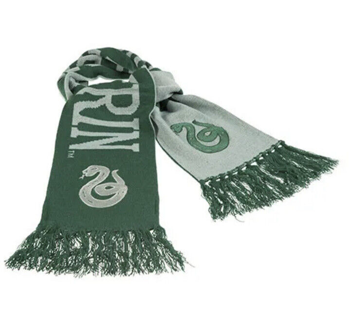 Universal Studios The Wizarding World Of Harry Potter Slytherin Reversible Scarf