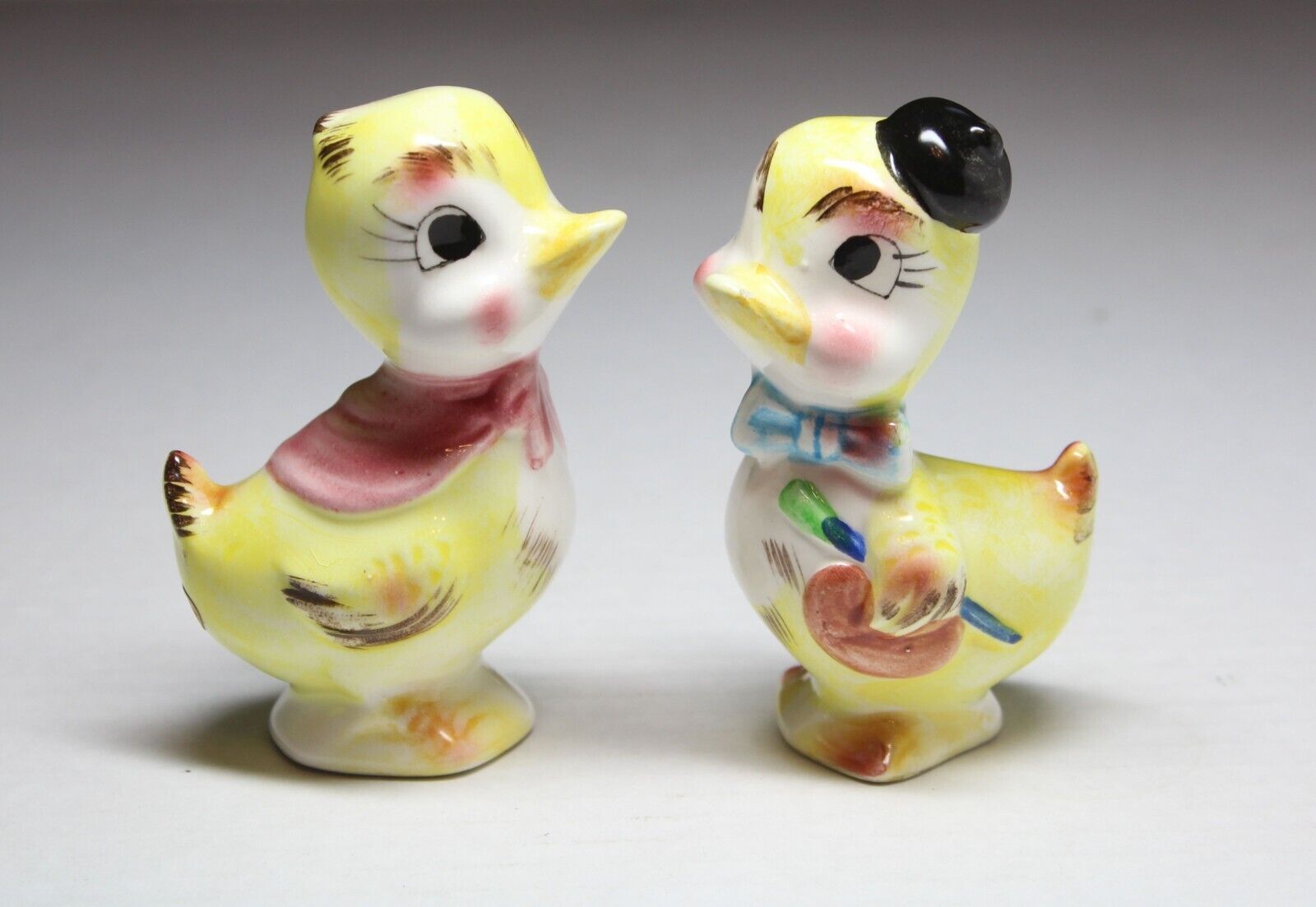 HTF RARE Isco Vintage Artist Ducks Anthropomorphic Salt Pepper Shakers Japan
