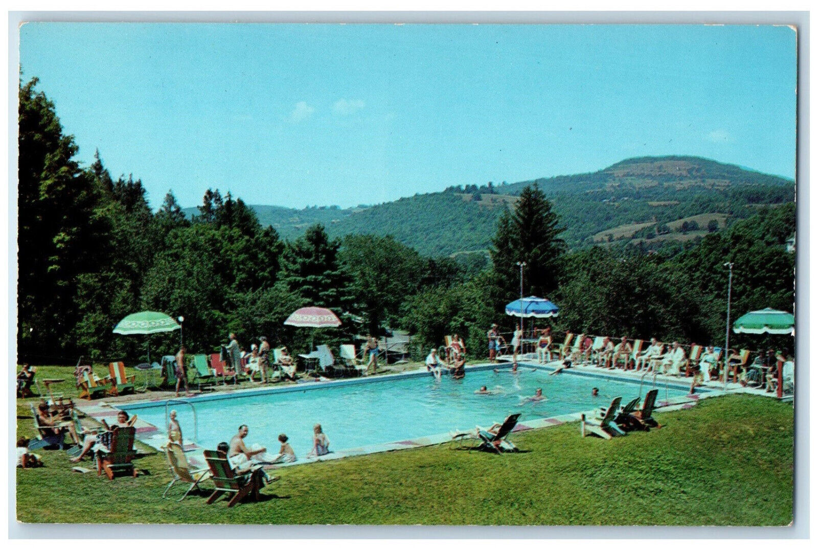 c1960\'s Swimming Pool at New Arlington Hotel Fleischmanns New York NY Postcard