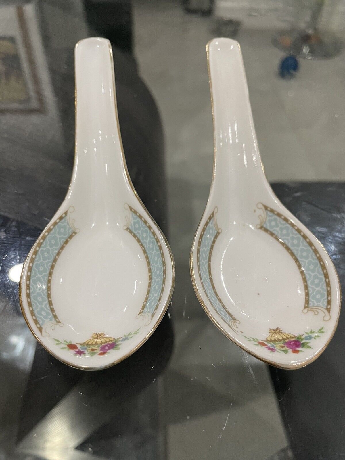 Vtg 2pc Chinese Porcelain SWATOW CHINA Soup Spoons-Floral White Blue