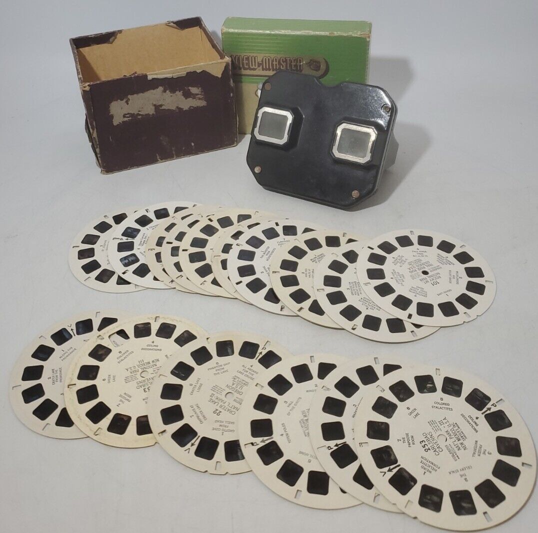 Vintage Sawyers Viewmaster with 16 Films Original Box