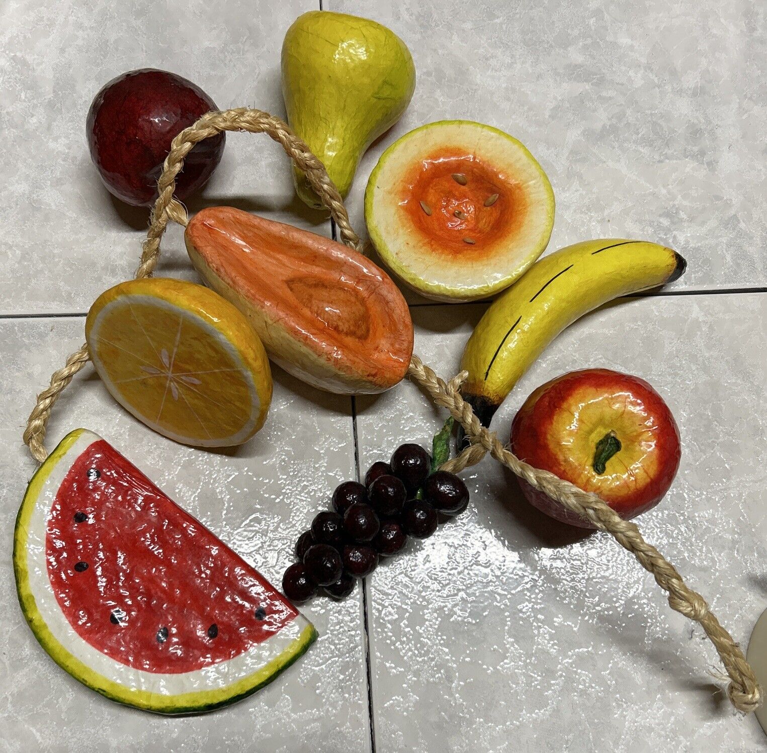 Vintage Large Piece Fruit On Rope Hecho En Mexico … High Quality.. Detailed