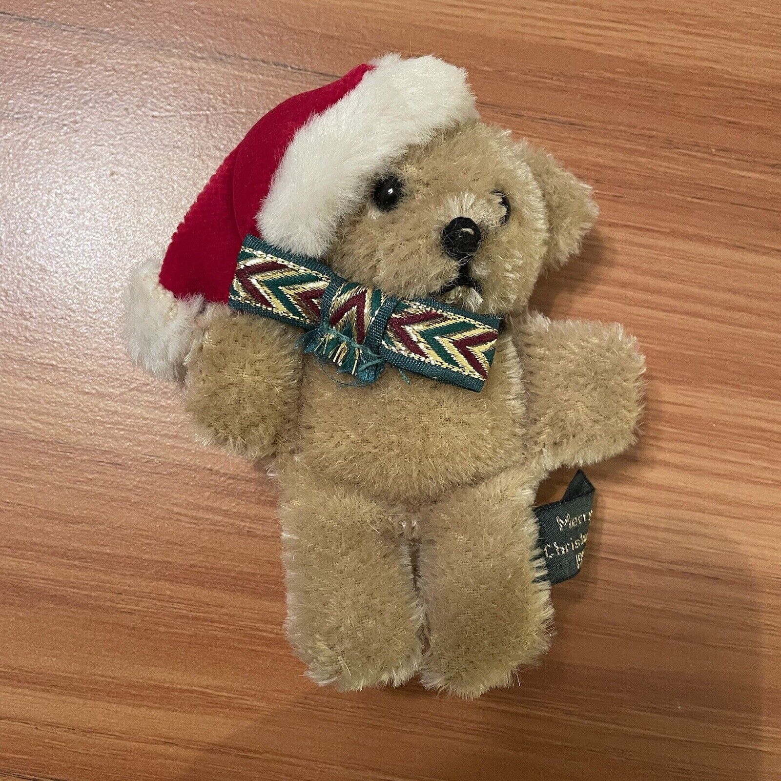 Hermann Spielwaren Merry Christmas Teddy Bear Brooch Pin Germany 1996 D96450