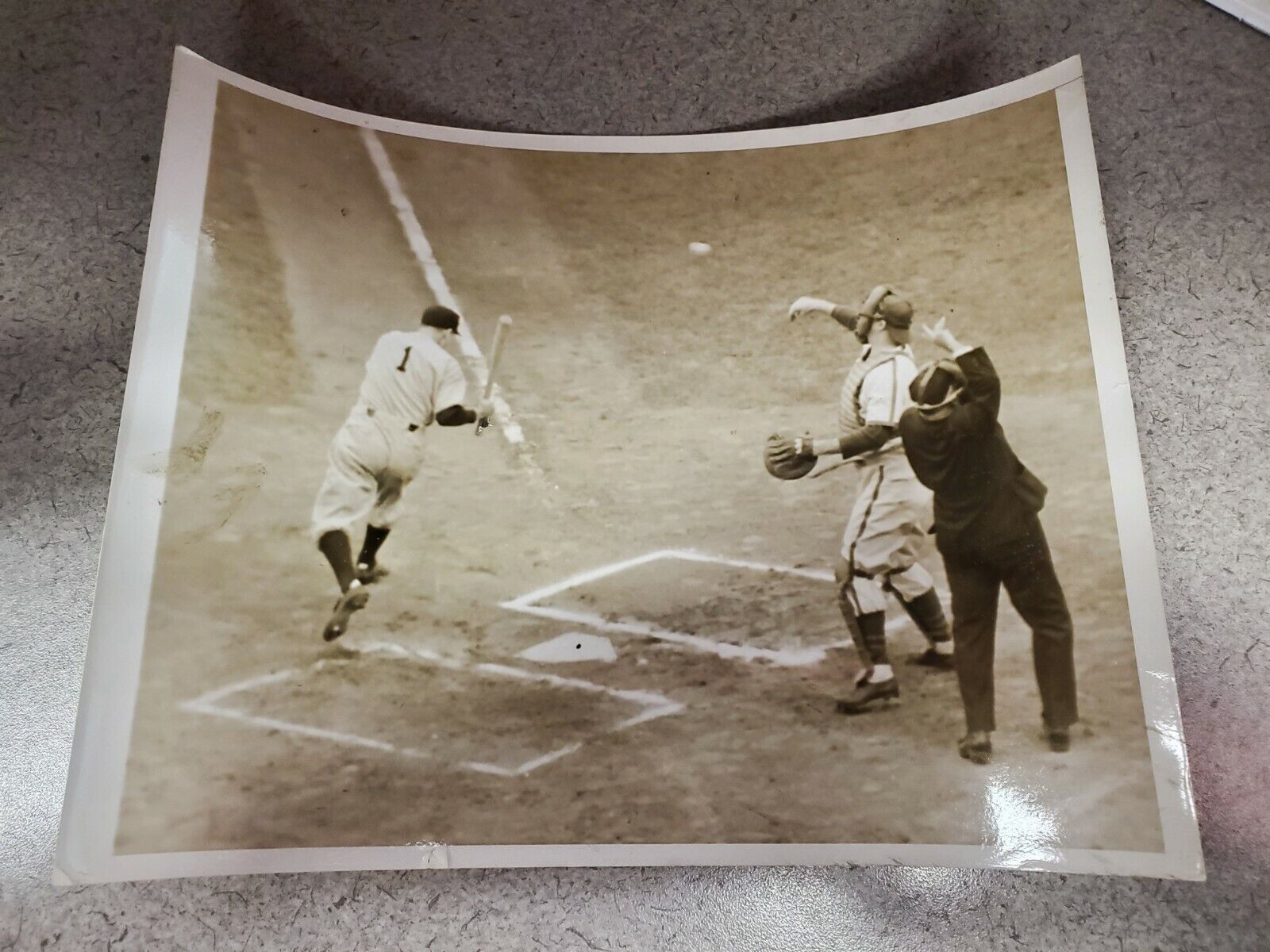 Vintage 1930s Frank Crosetti ~ New York Yankees ~ Original Wire Press Photo