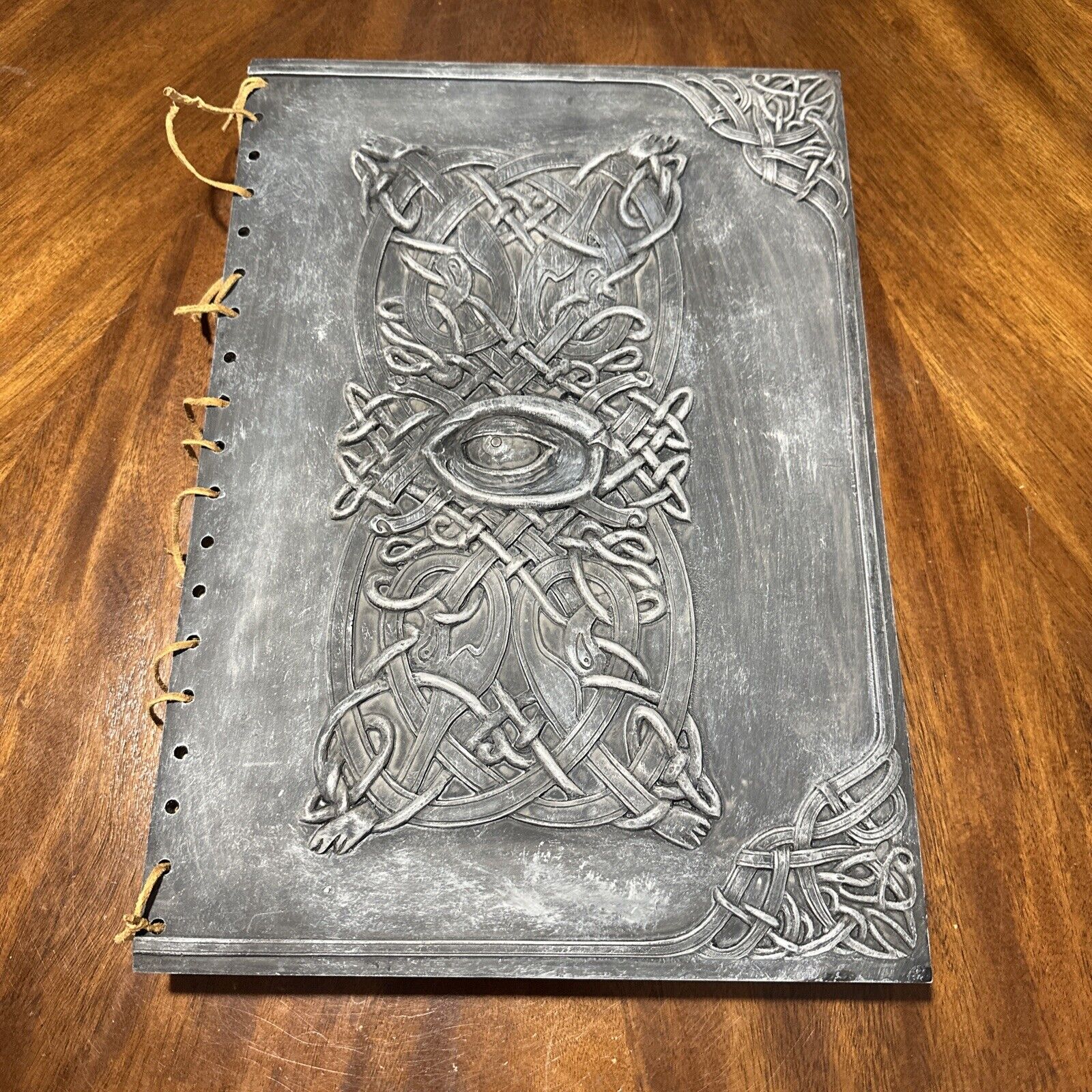 Grandin Road Halloween Monster Dragon Eye Huge Drawing Journal Gothic Guest Book