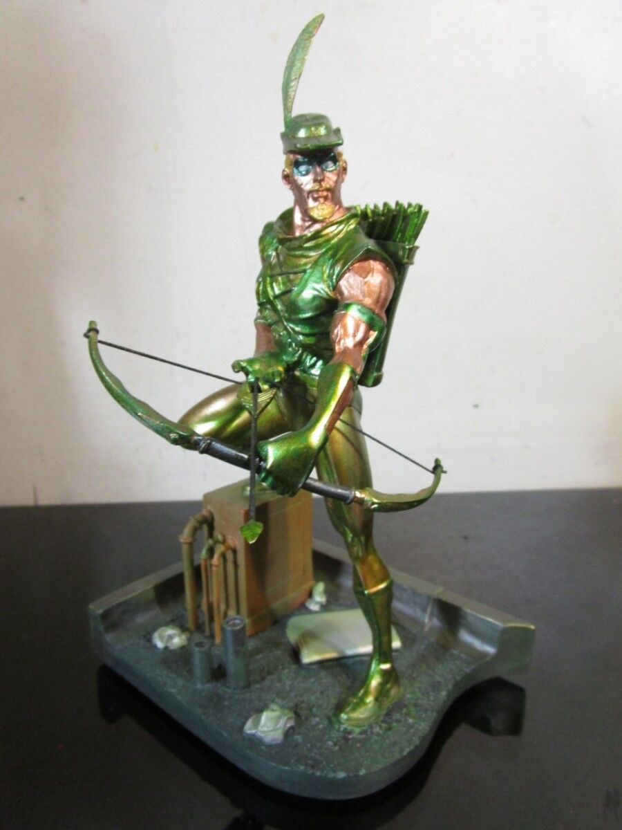 DC Collectibles Green Arrow Mini Patina Statue ~