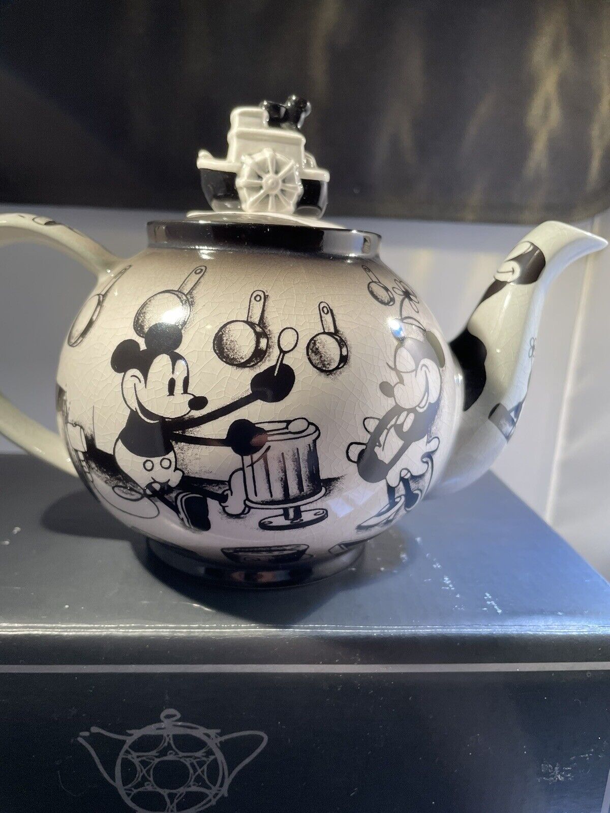 Disney special tea pot buy Cardew Collectibles LE