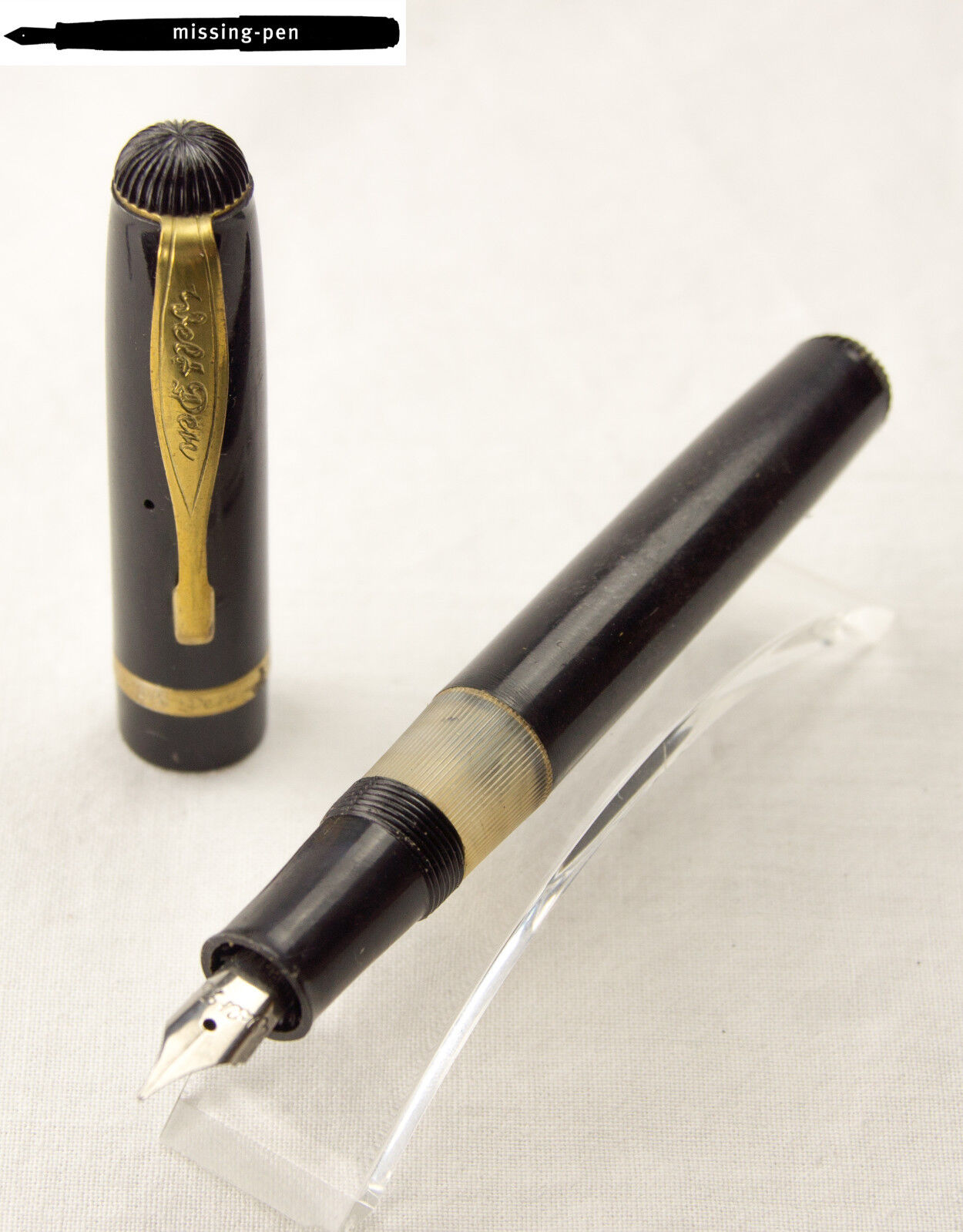 Very vintage Weltpen /  Welt Pen Piston Fountain Pen Matte Black