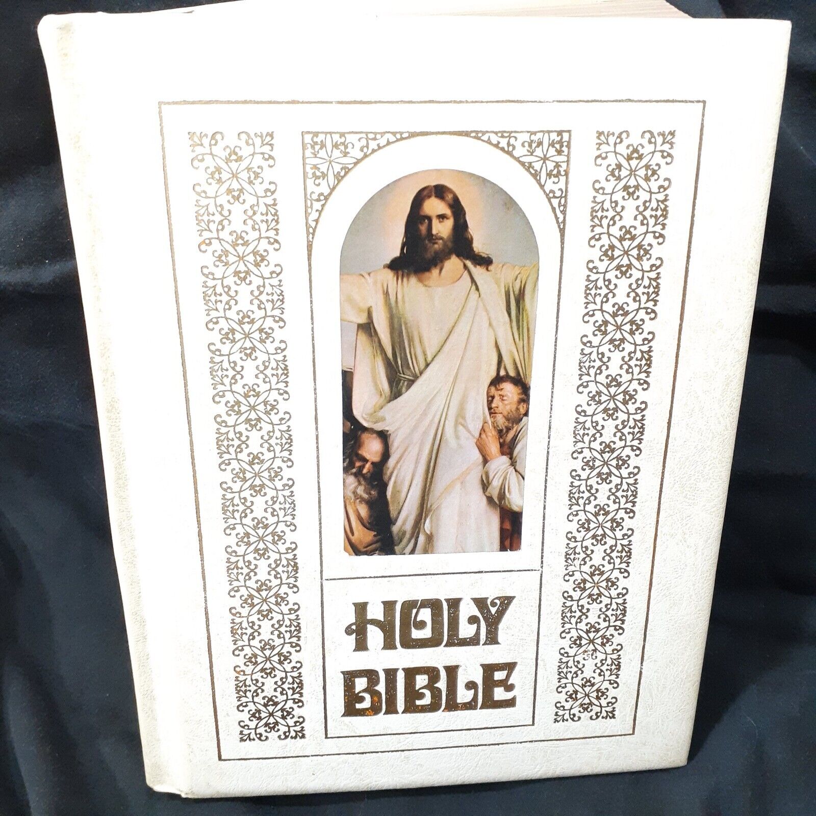 Holy Bible Gold Seal Ed KJV Master Reference Bible Family Library Reference Book